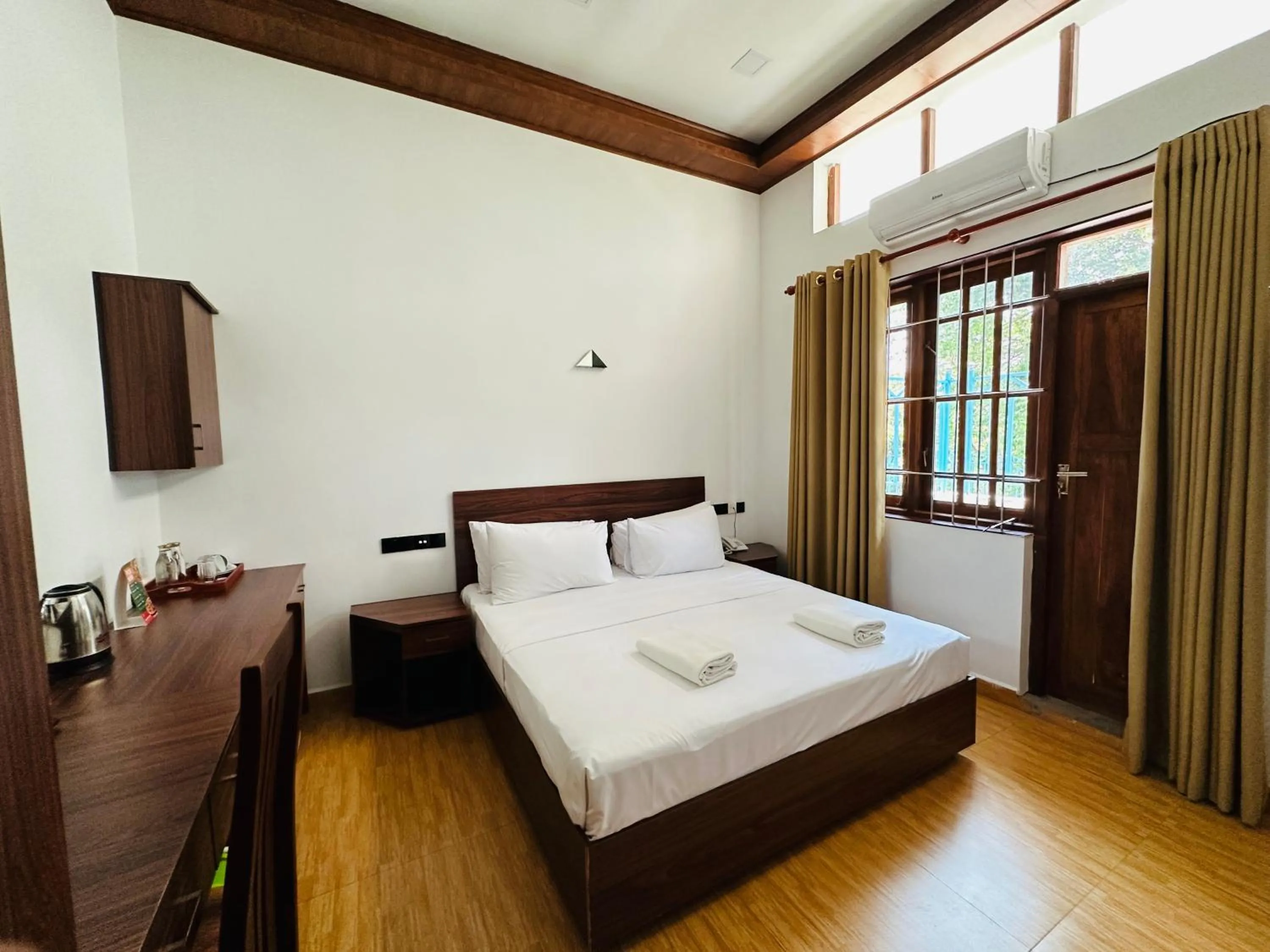 Bed in Moi Ella by DBI