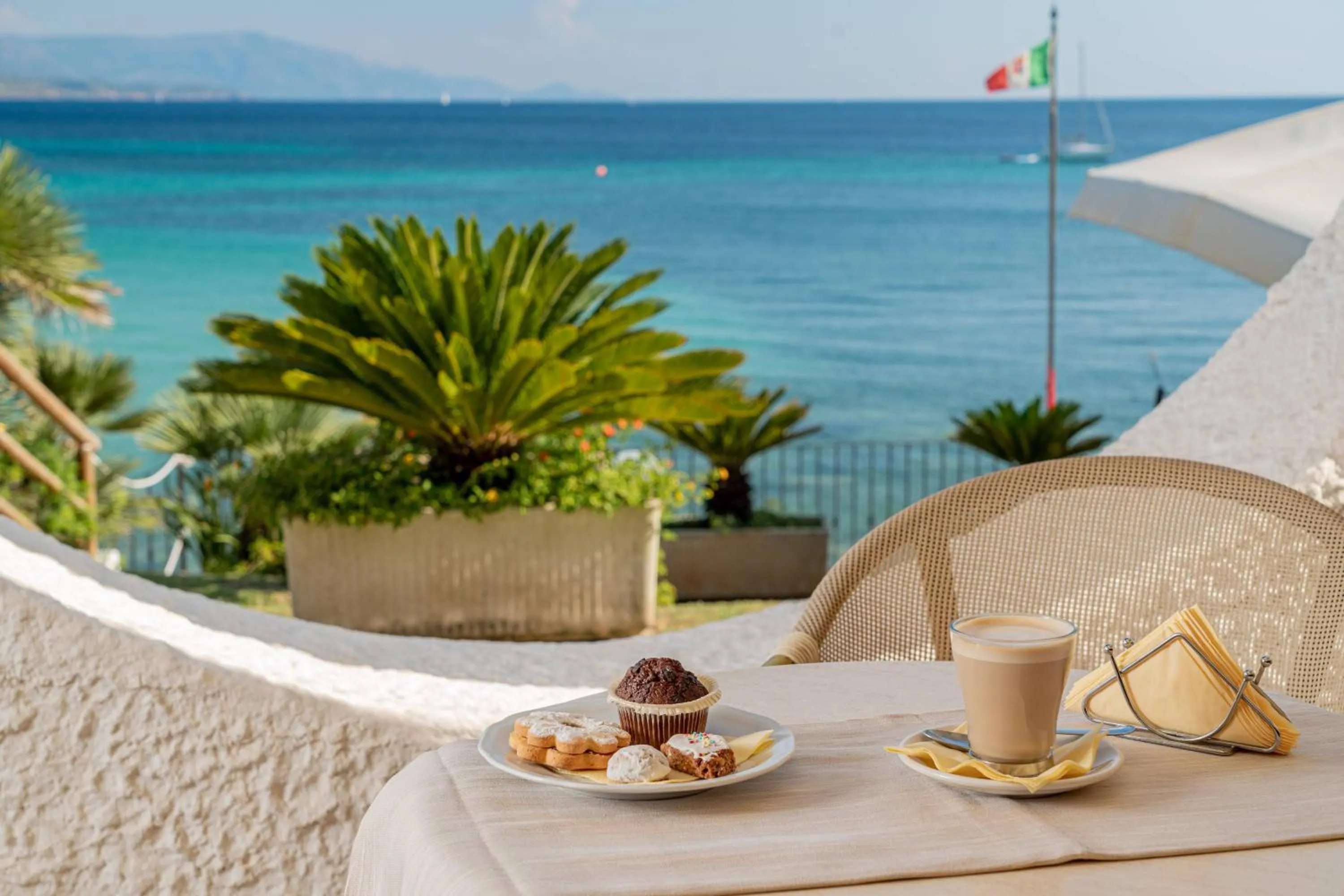 Breakfast in Hotel Punta Negra