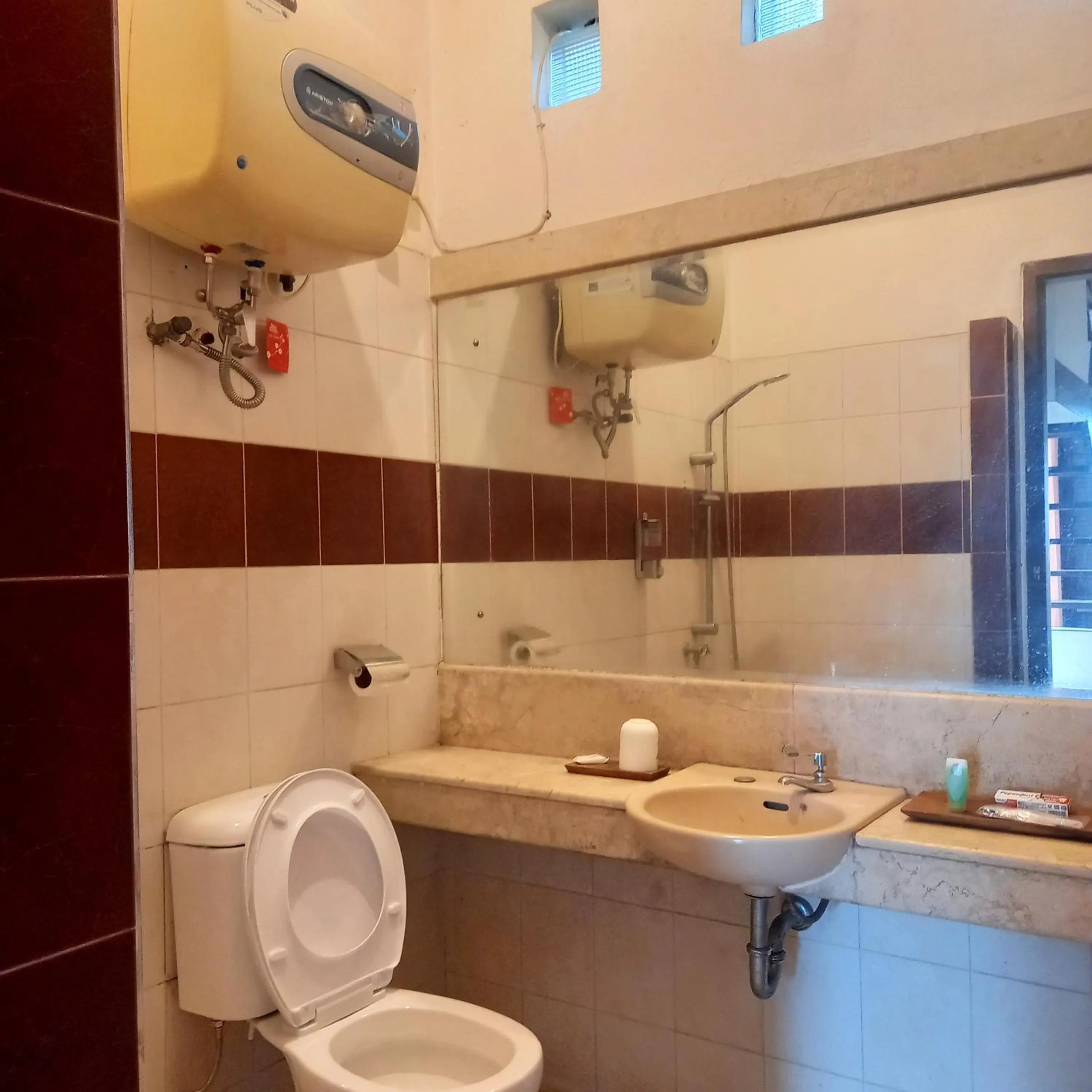 Bathroom in Villa Elisabeth at Villa Istana Bunga