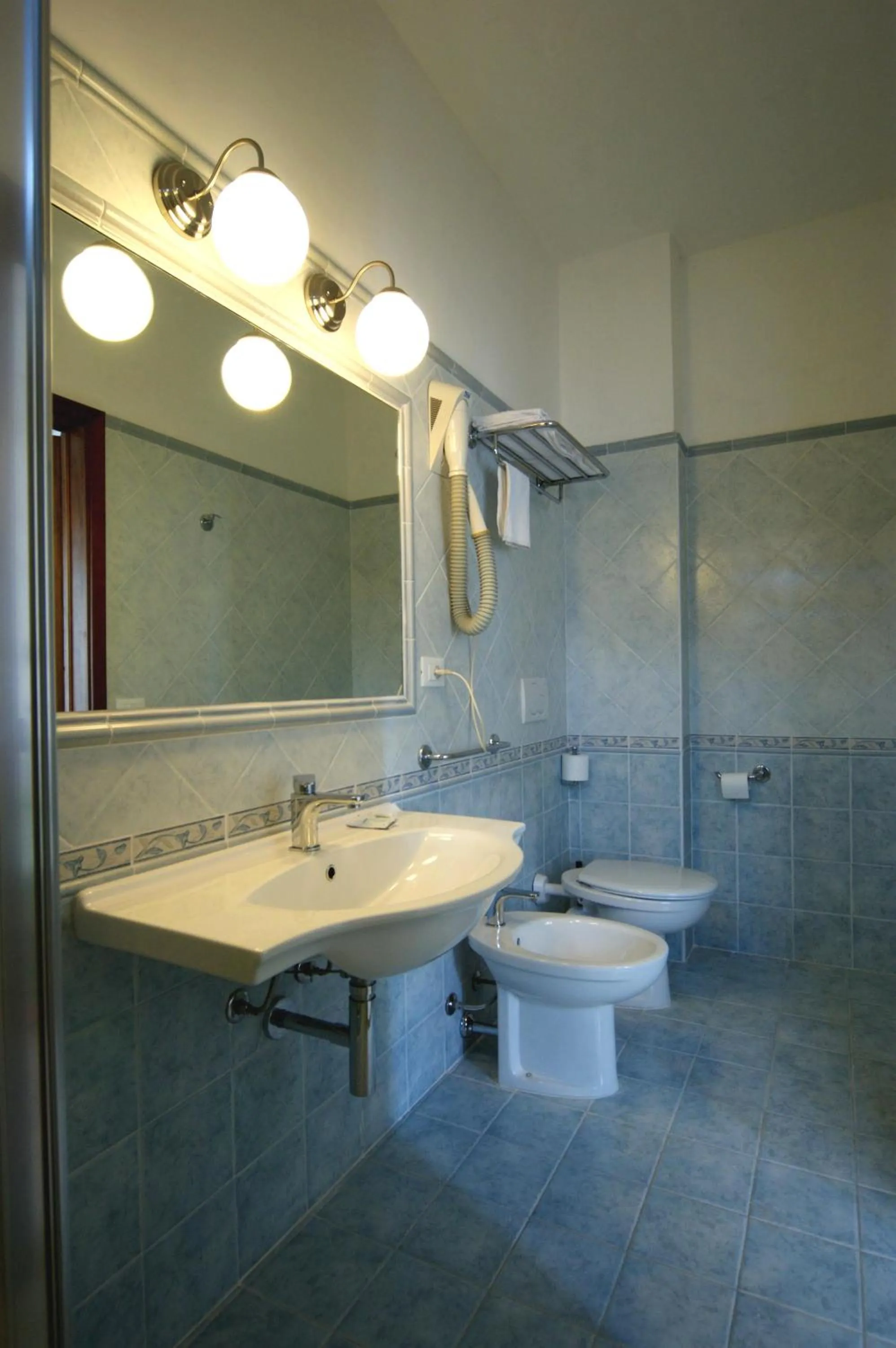 Toilet in Hotel Liberty