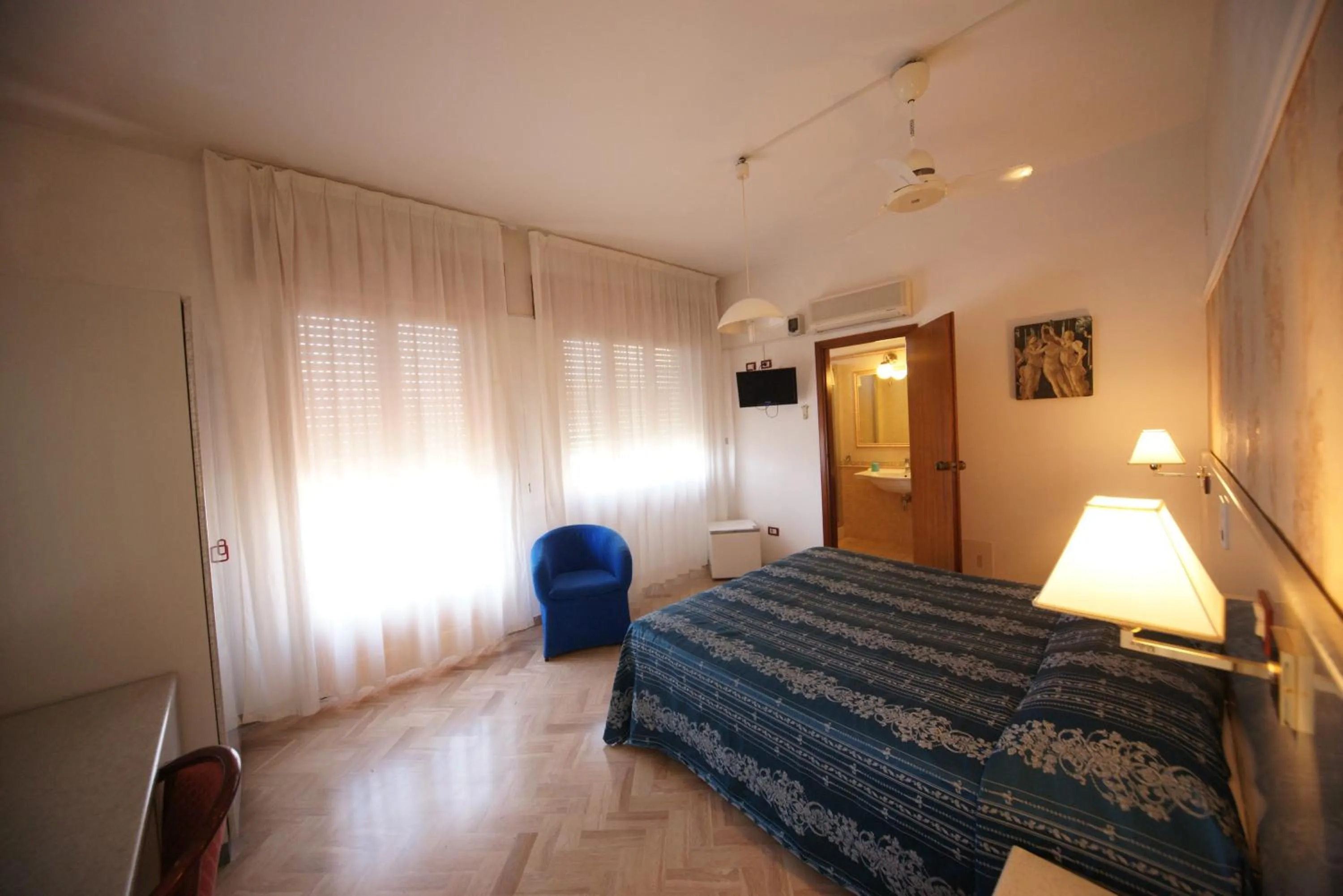 Bed in Hotel Liberty