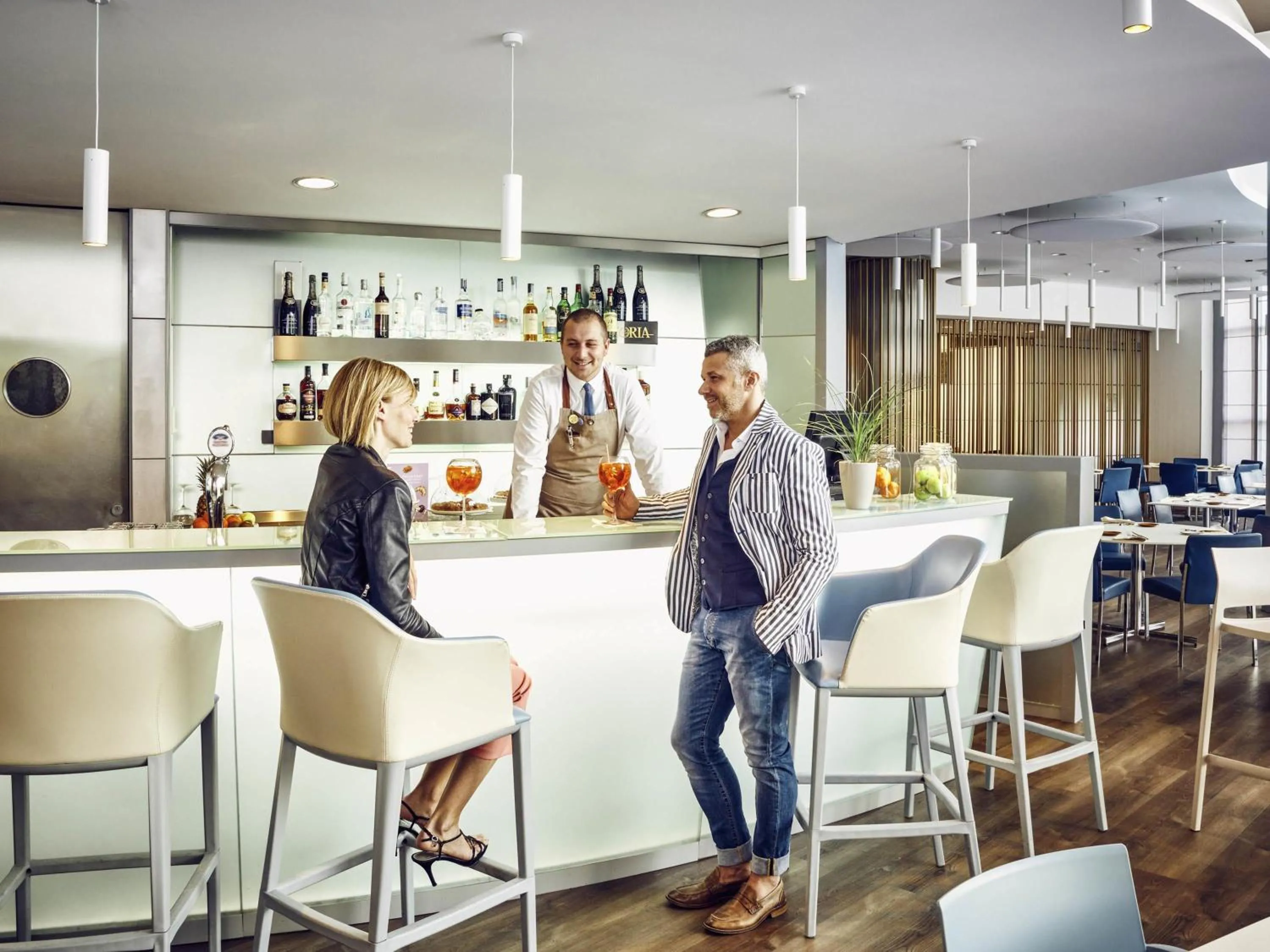 Lounge or bar in Novotel Venezia Mestre Castellana