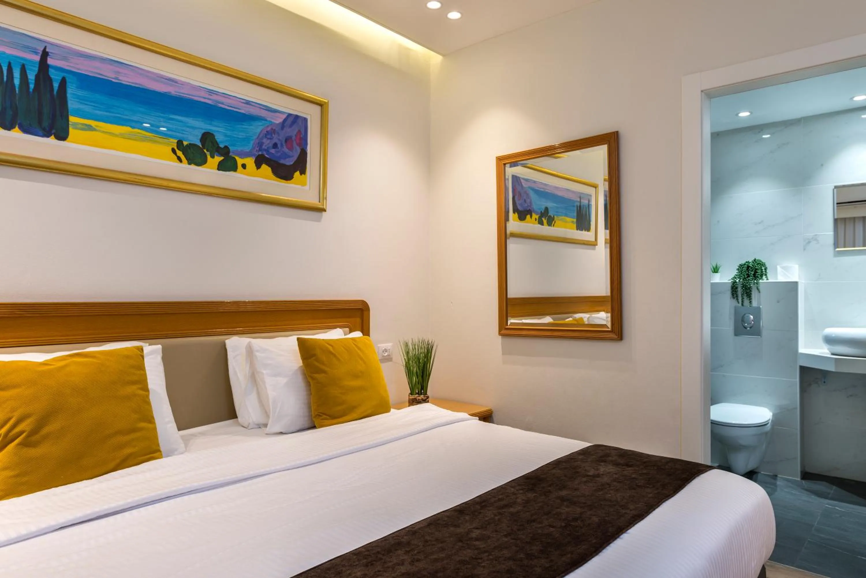 Bedroom, Bed in Melio Hotel Eilat