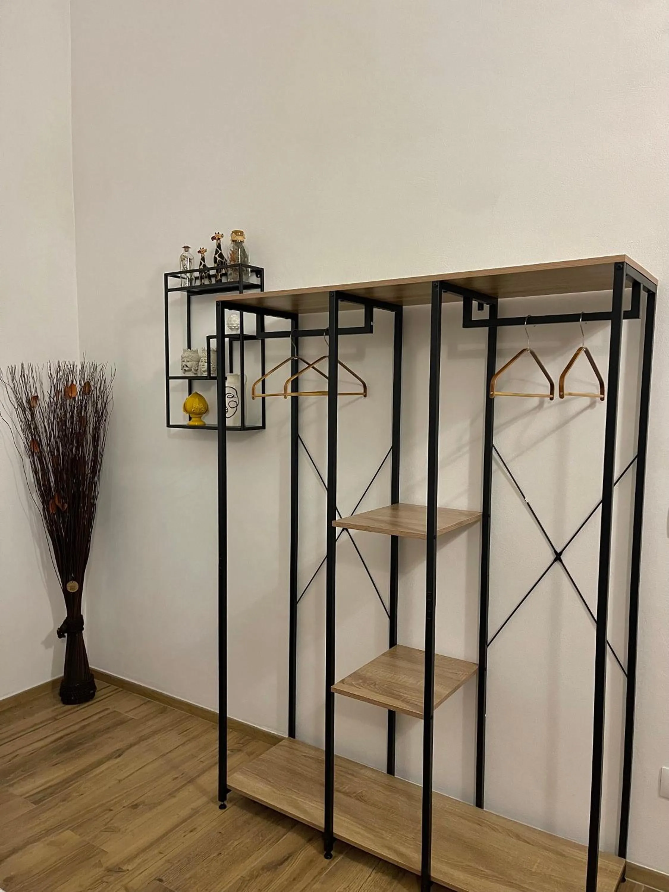 wardrobe in B&B Melissa