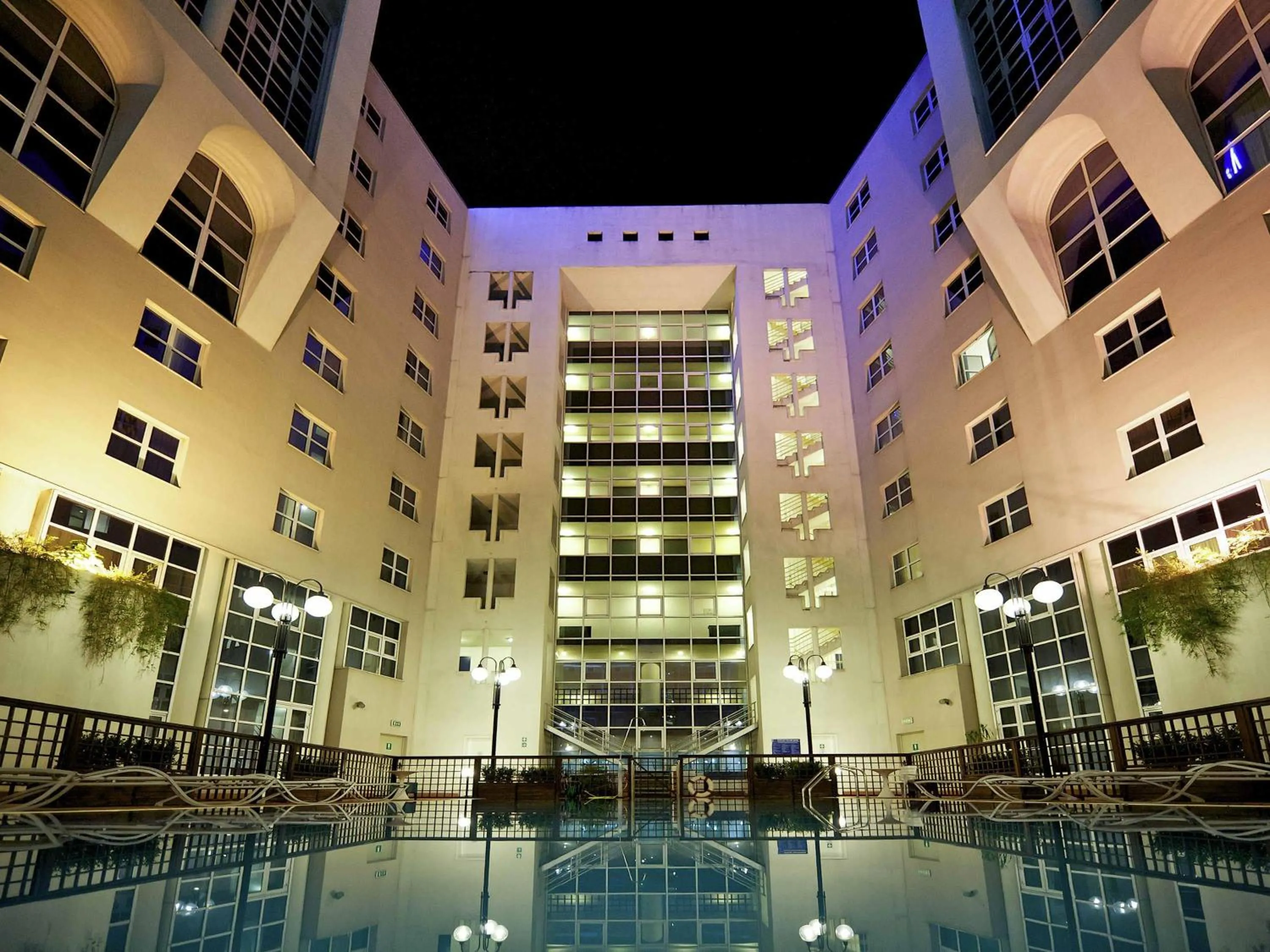 Property building in Novotel Firenze Nord Aeroporto