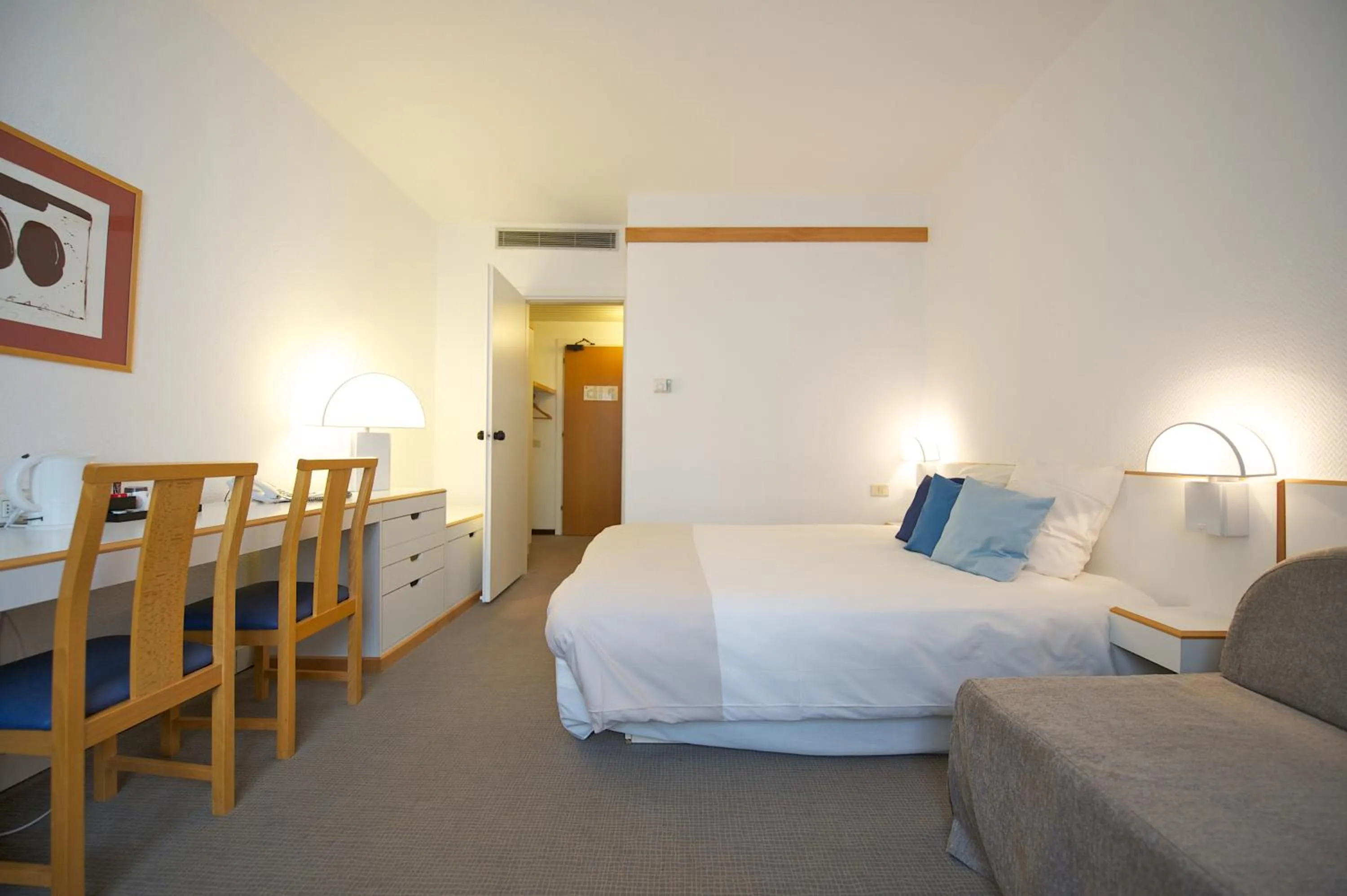 Photo of the whole room, Bed in Novotel Firenze Nord Aeroporto