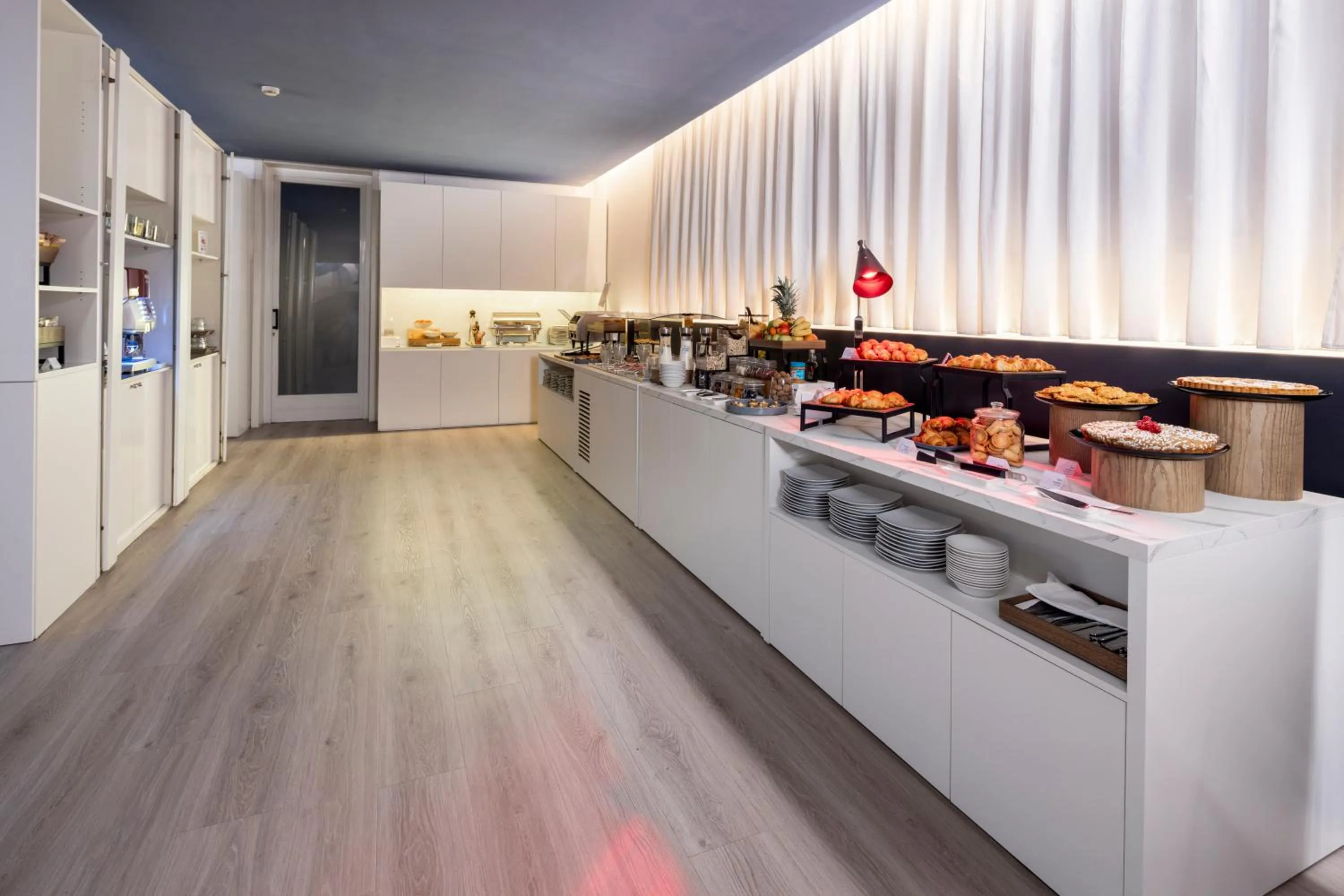 Breakfast in Best Western Plus Hotel Farnese