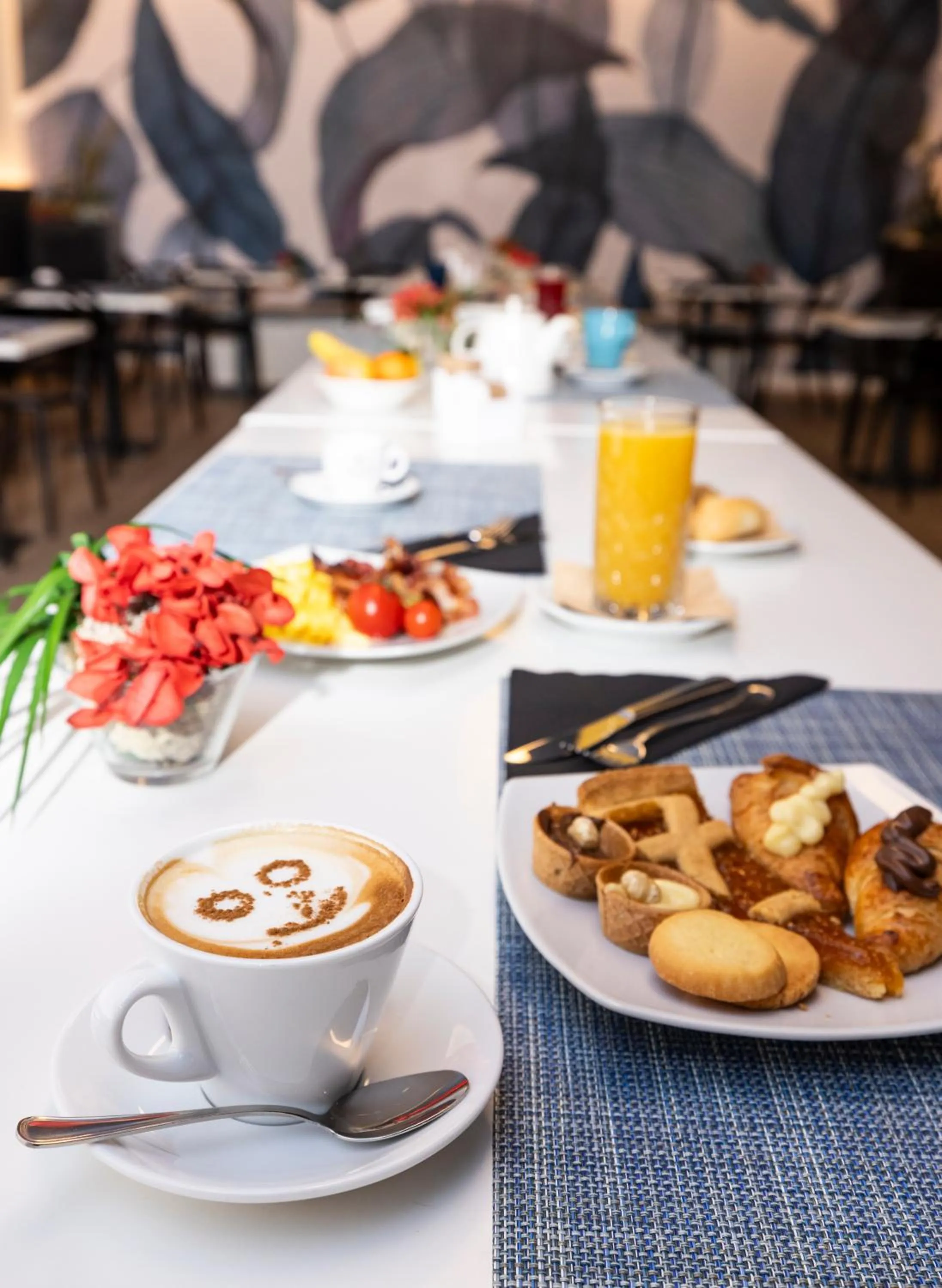 Breakfast in Best Western Plus Hotel Farnese