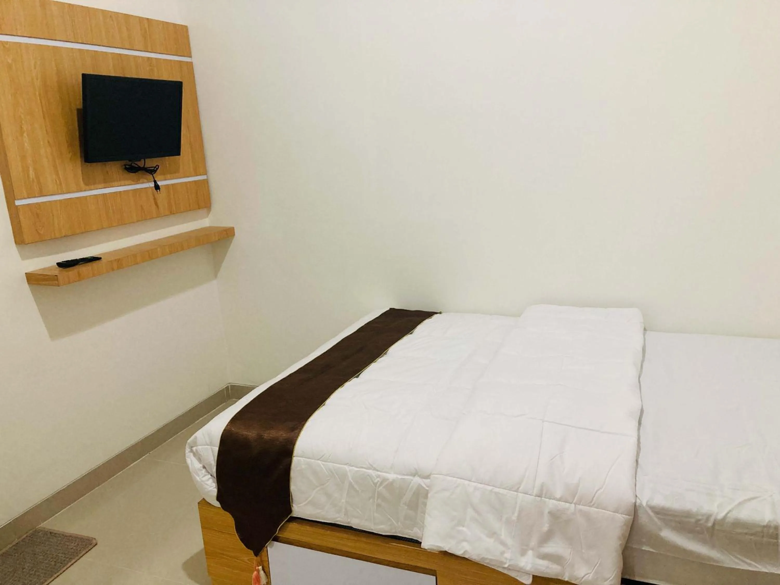 Bed in Griya Daffarra near UGM Yogyakarta Mitra RedDoorz