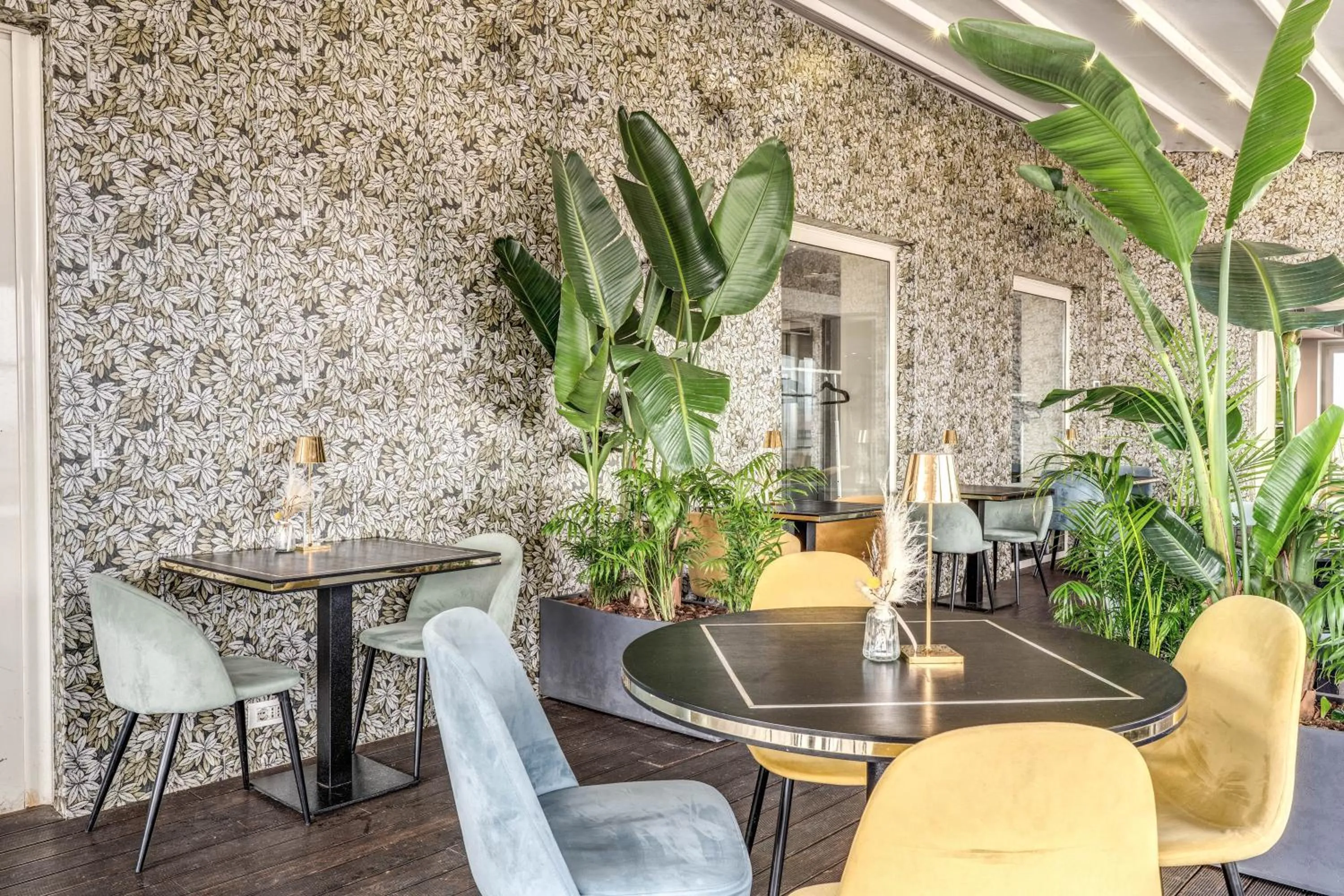 Restaurant/places to eat in La Griffe Hotel Roma