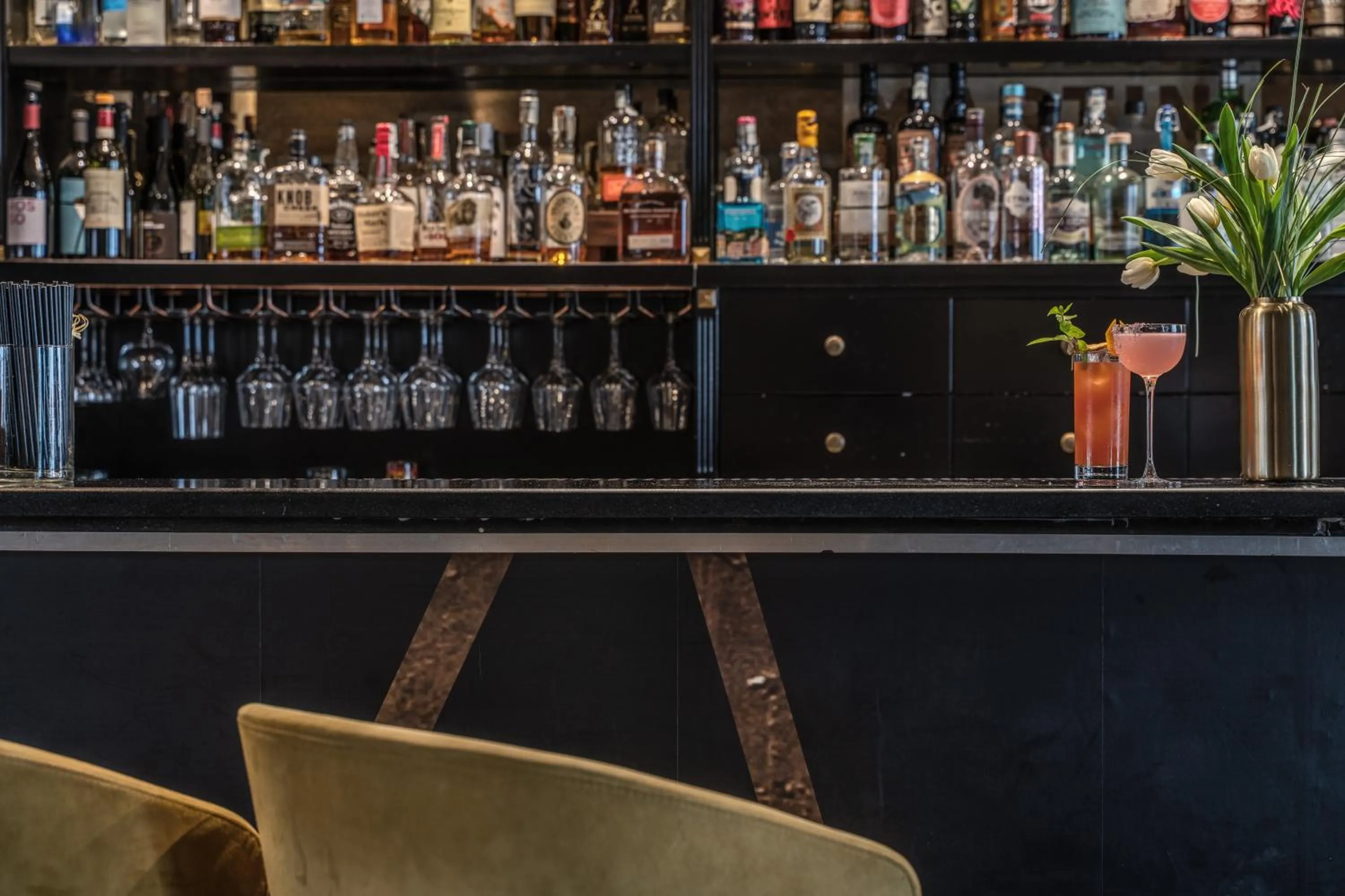 Lounge or bar in La Griffe Hotel Roma