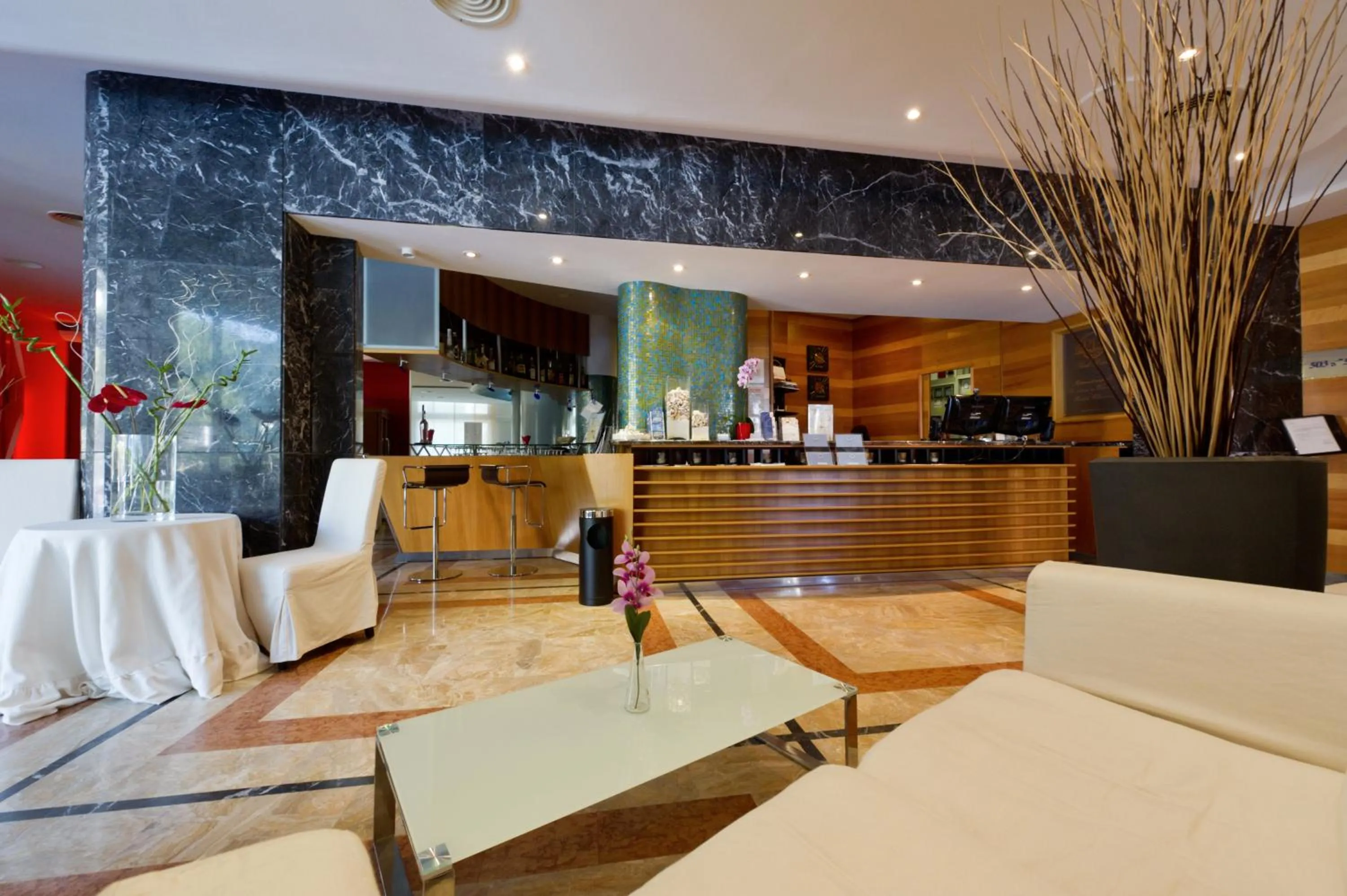 Lobby or reception in Park Hotel