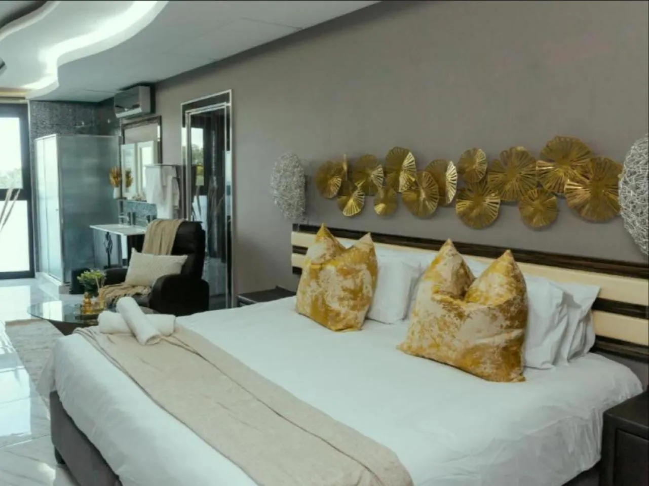 Bed in Monte La Vue Hotel