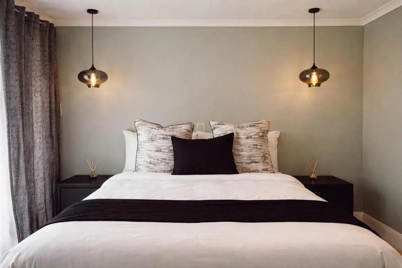 Bed in Monte La Vue Hotel