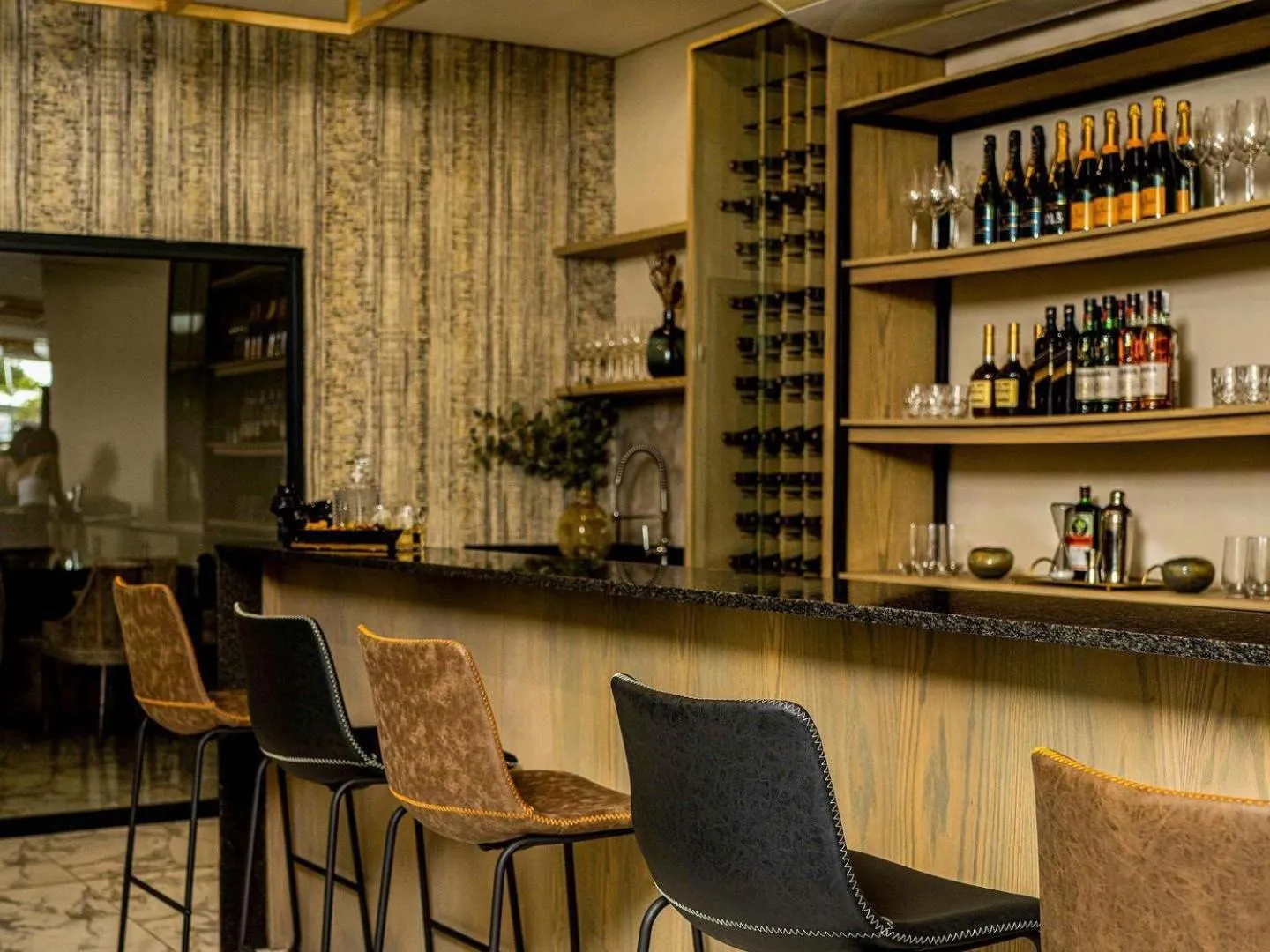 Lounge or bar in Monte La Vue Hotel