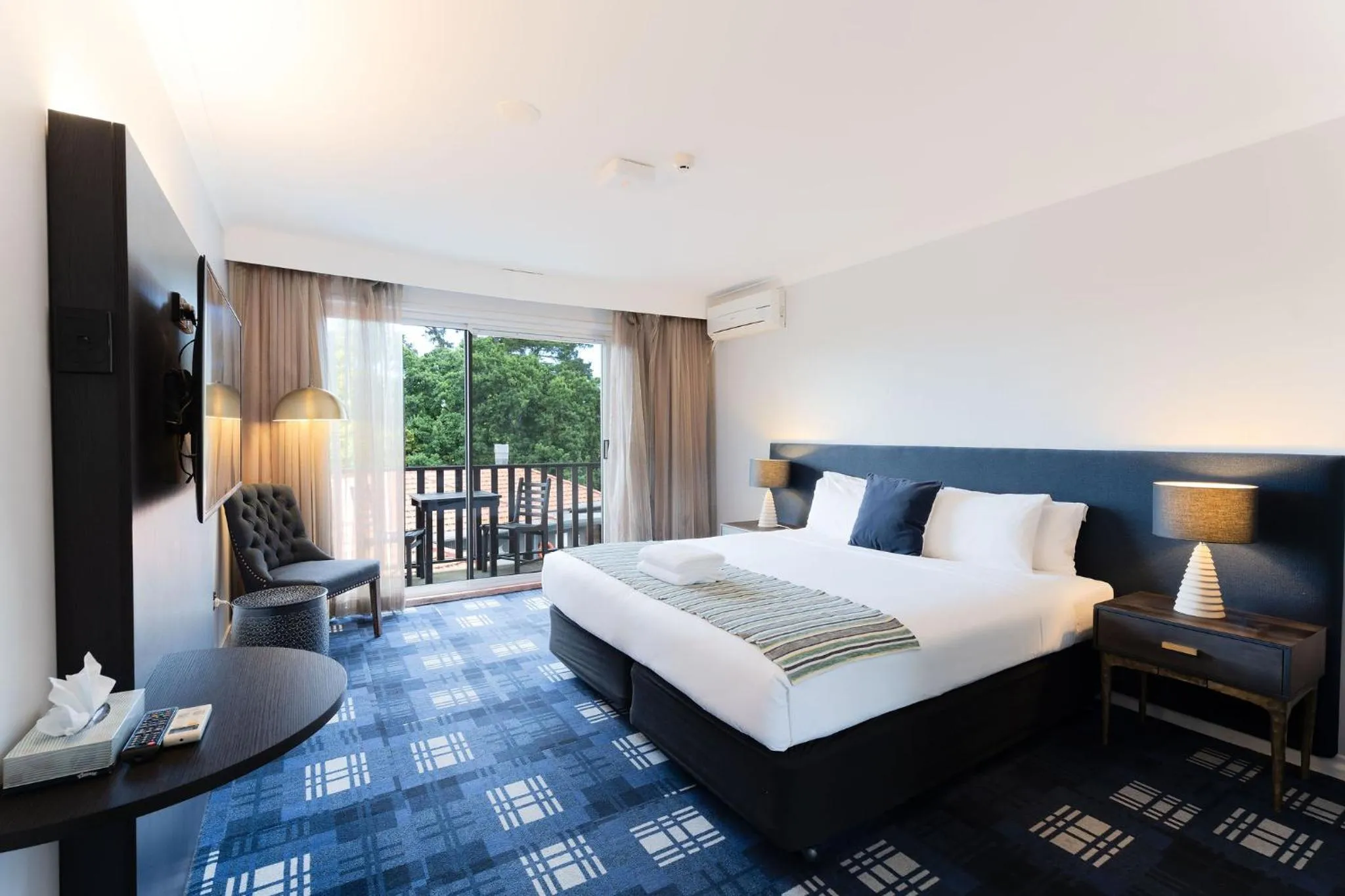 Bedroom, Bed in Leura Gardens Resort