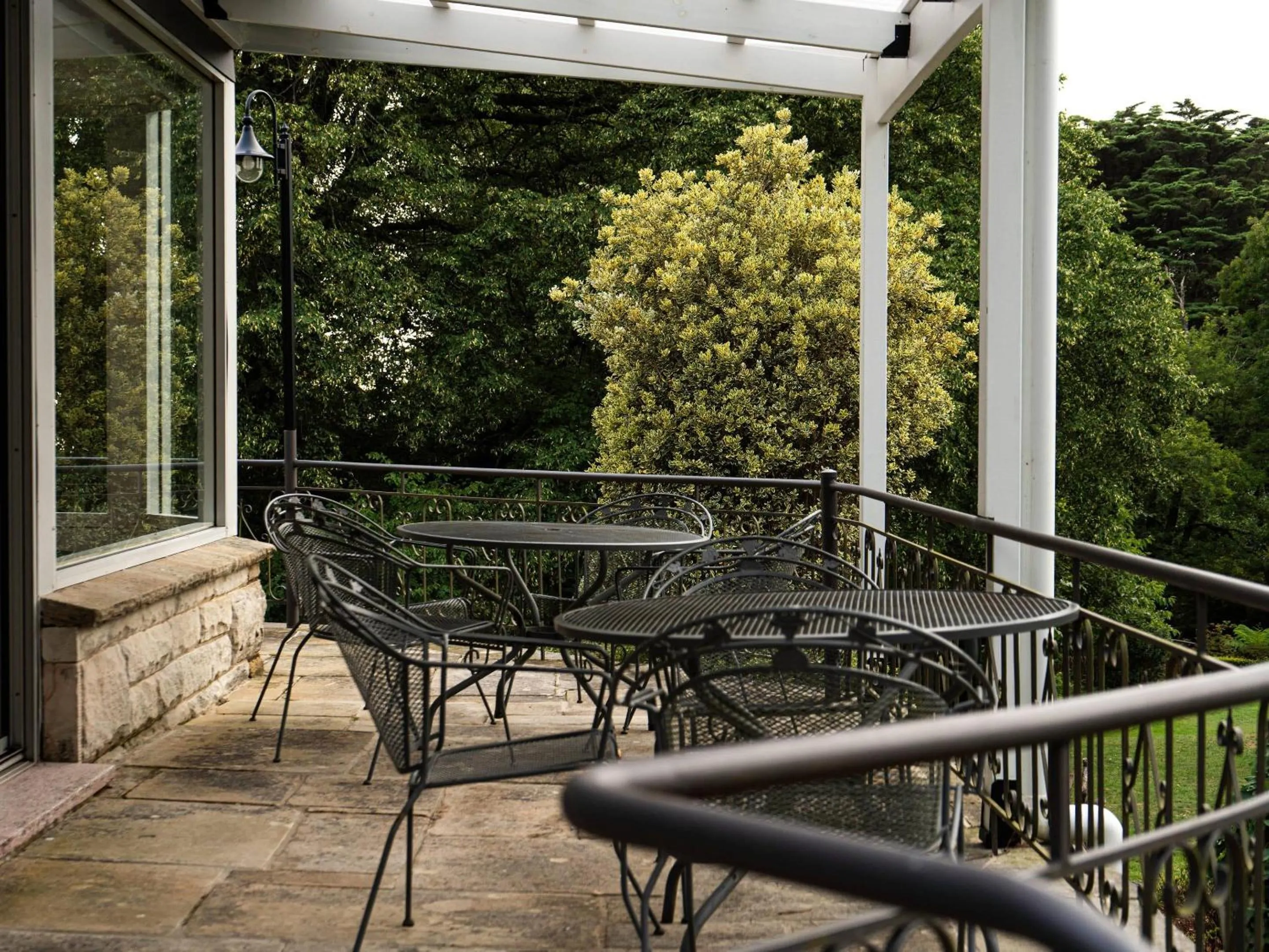 Restaurant/places to eat in Comfort Resort Leura Gardens