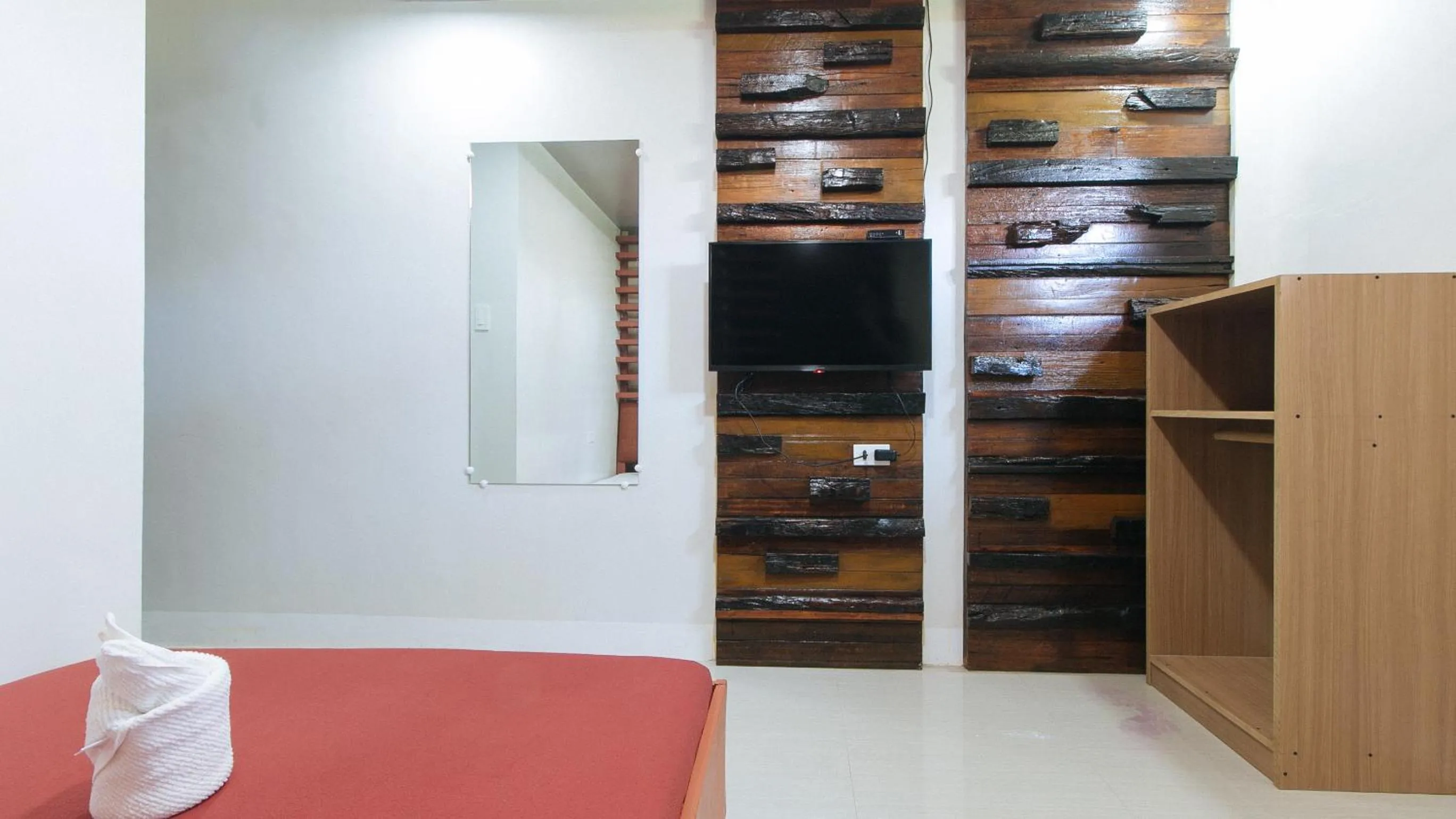 Bed in E. Moreno Recreation Beach Resort Ilocos Sur