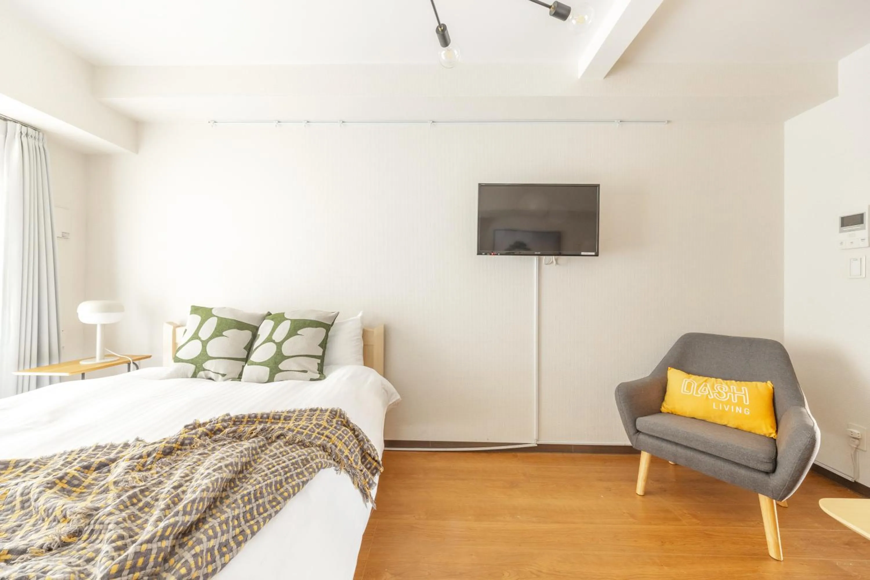 Bed in Dash Living Shinjuku