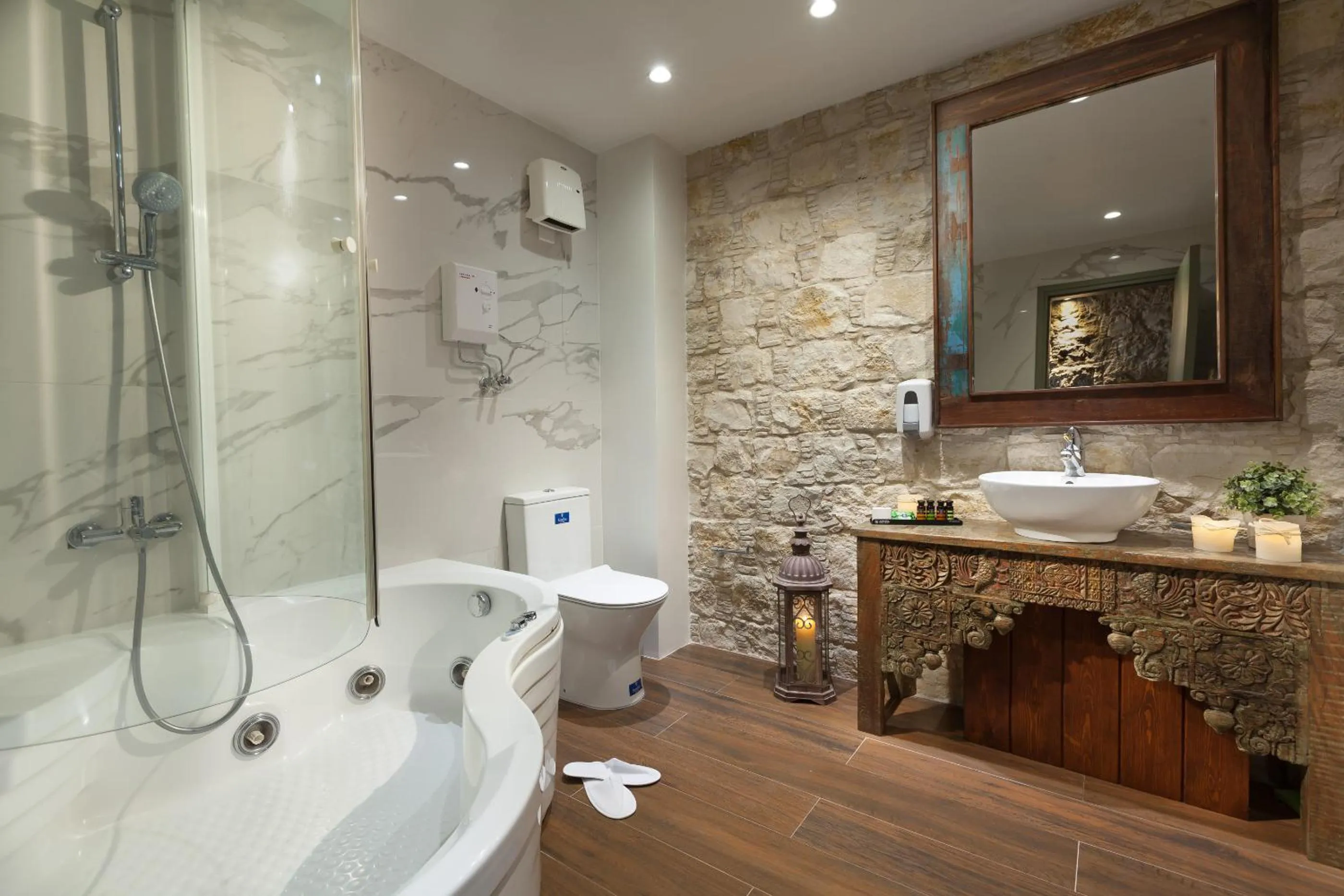 Toilet in Oinoessa Traditional Boutique Guest Houses