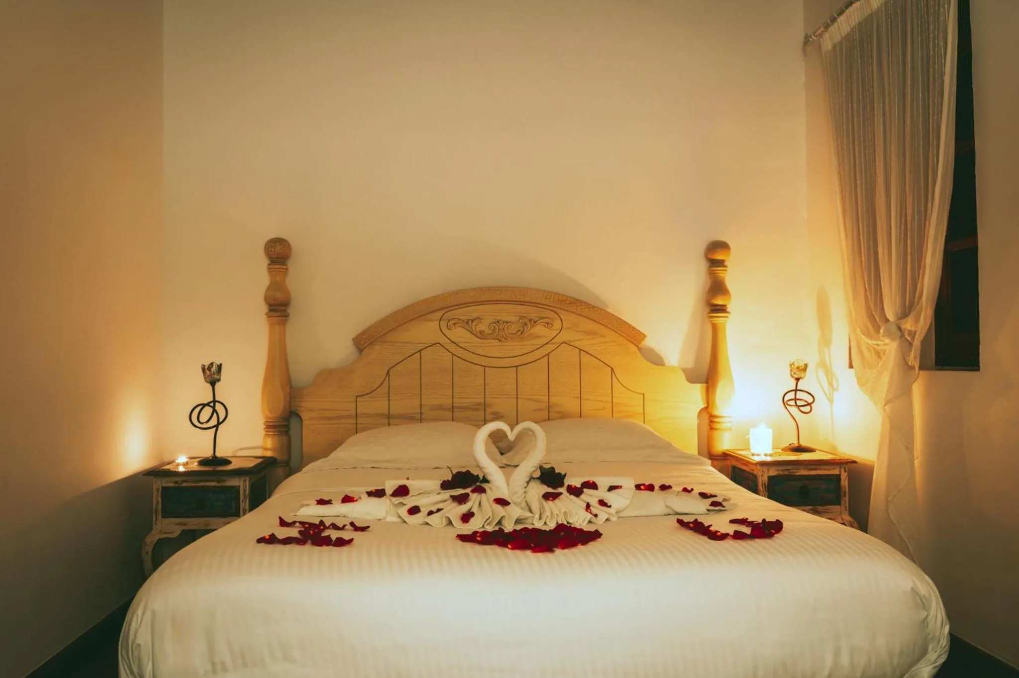 Bed in Oinoessa Traditional Boutique Guest Houses