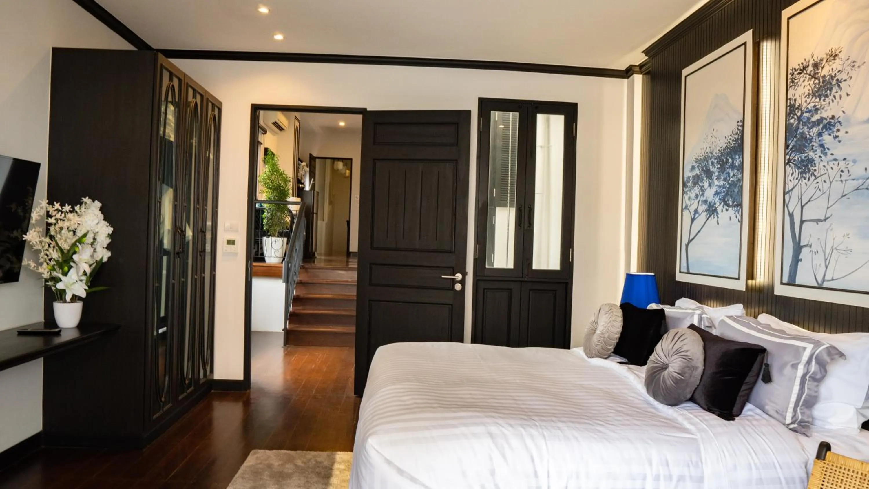 Photo of the whole room, Bed in BAAN 125 STAY Phuket