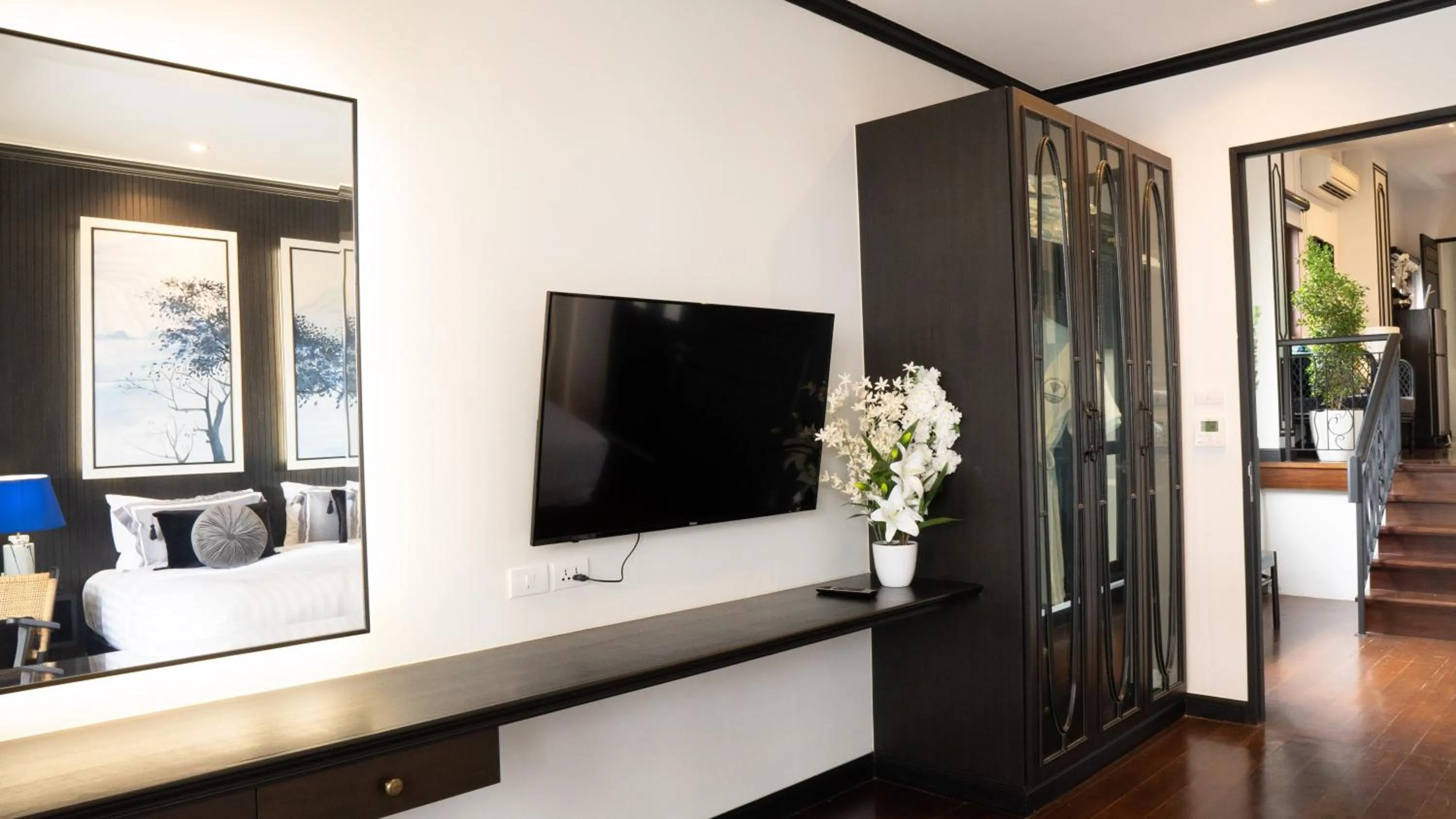 TV and multimedia in BAAN 125 STAY Phuket