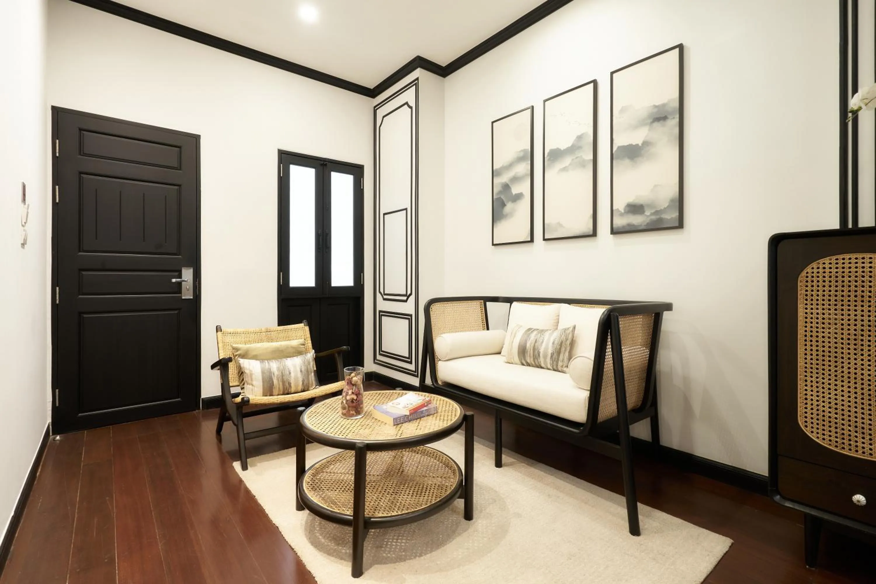 Seating area in BAAN 125 STAY Phuket