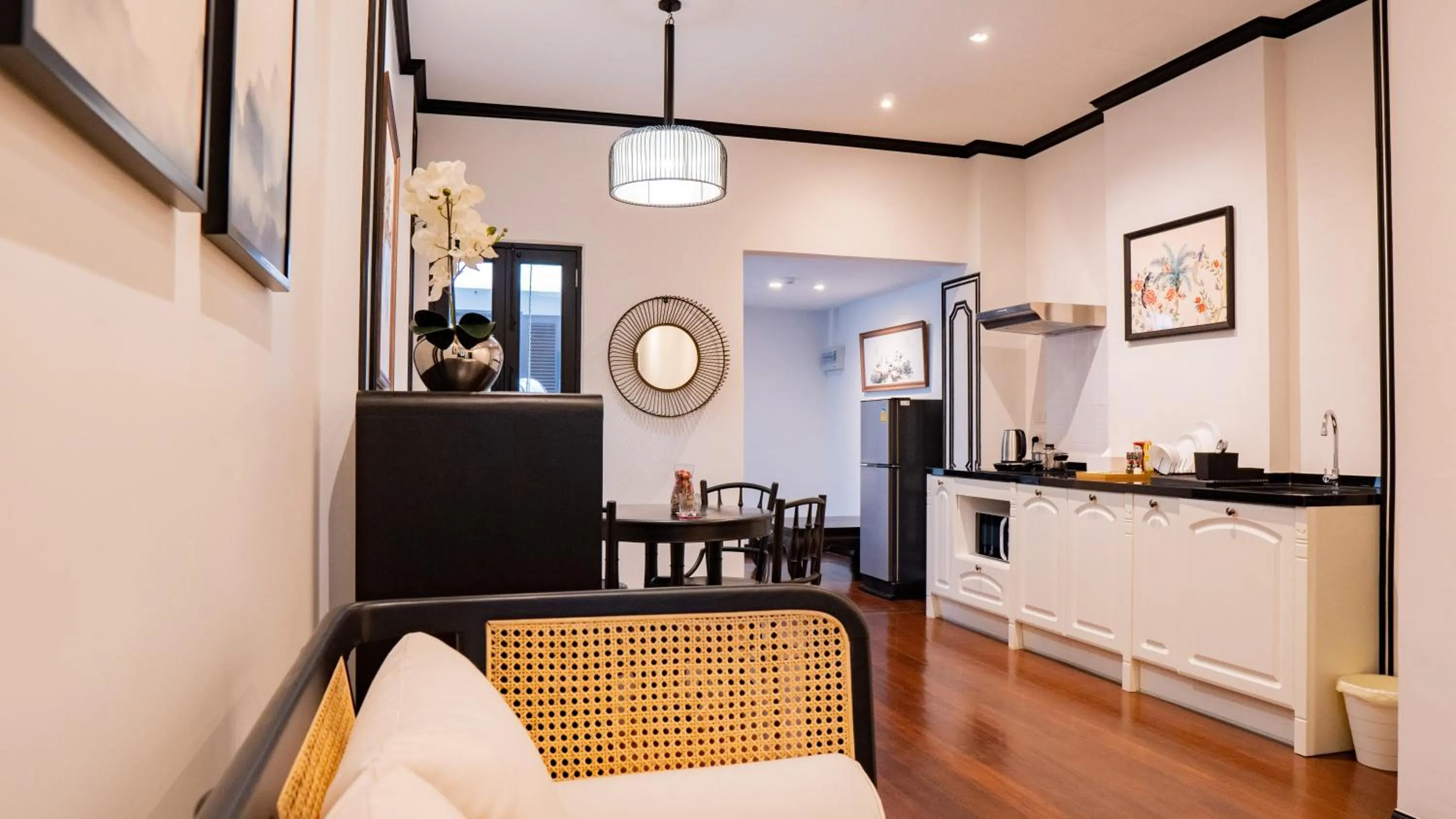 Dining area in BAAN 125 STAY Phuket