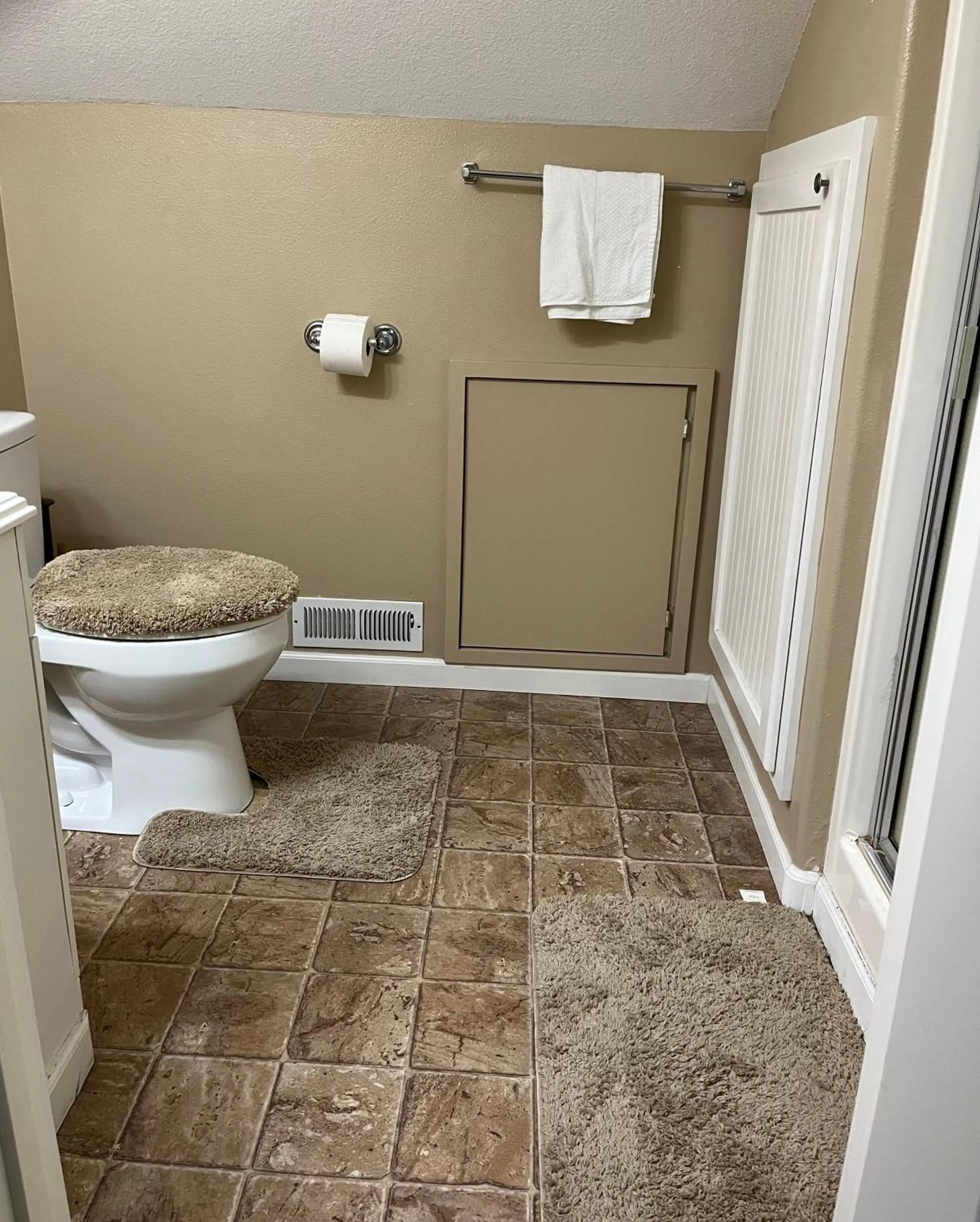Bathroom in Serene Cottage in the Woods