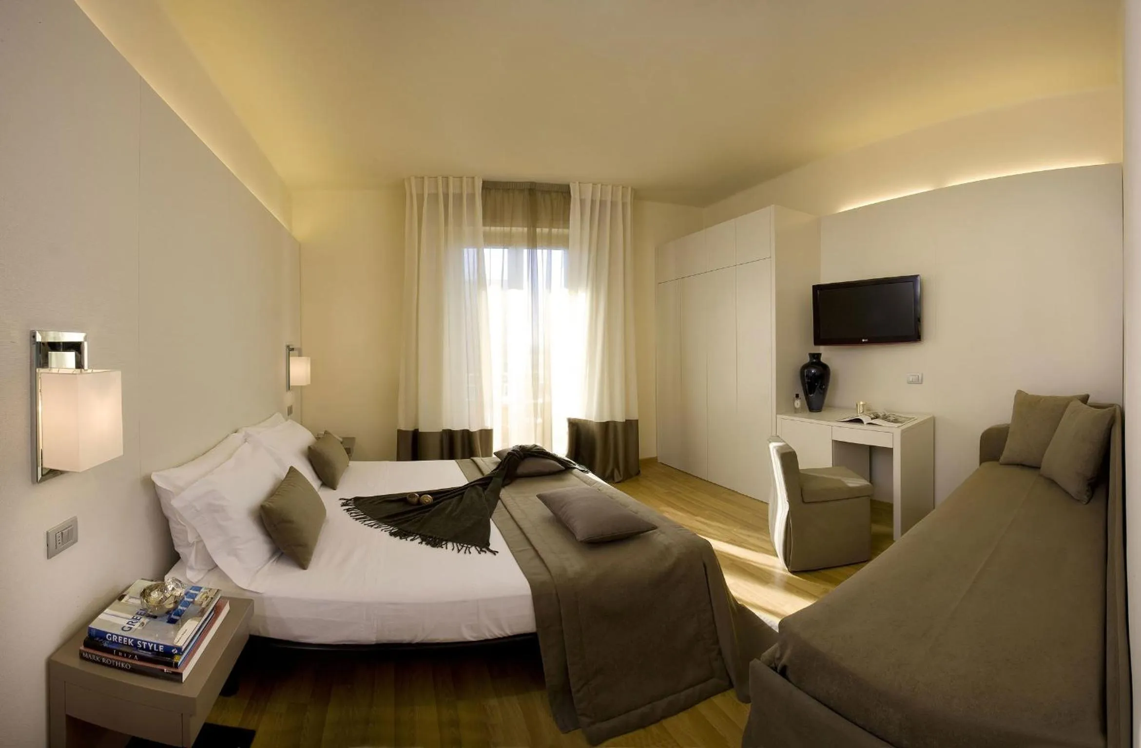 Photo of the whole room, Bed in Hotel Miramare