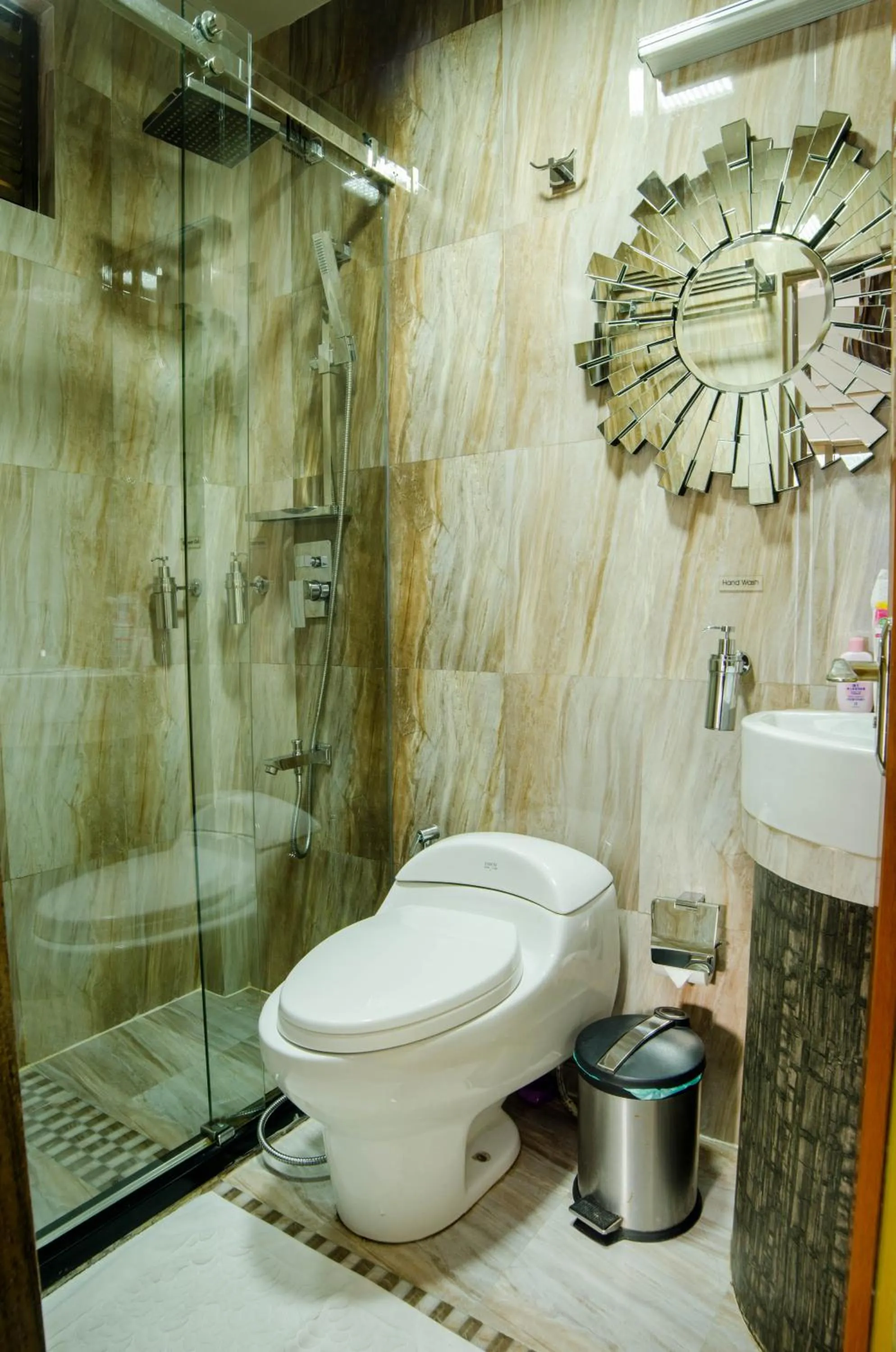 Bathroom in Newtown Inn