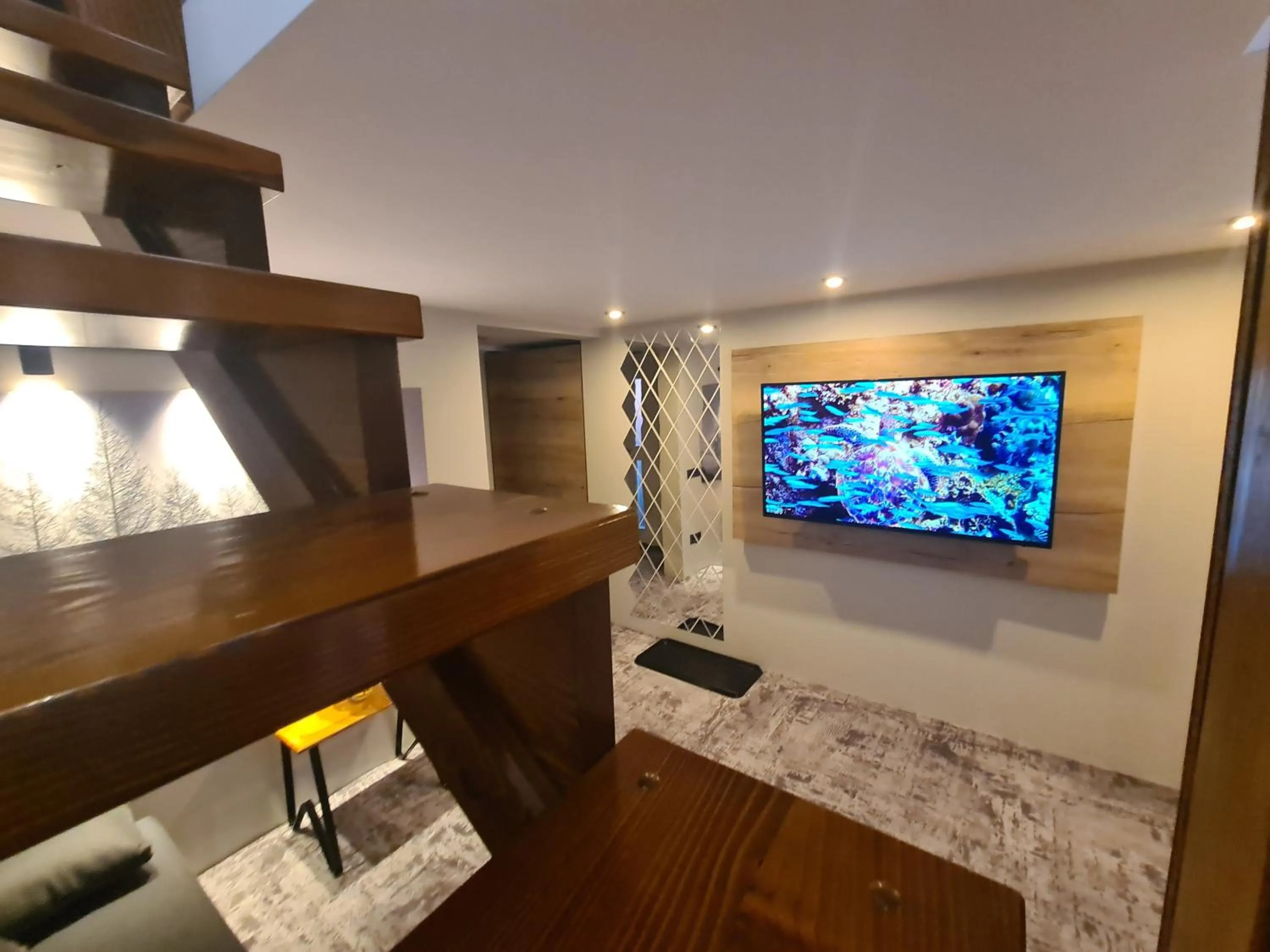 Living room in CASA FLORESCU