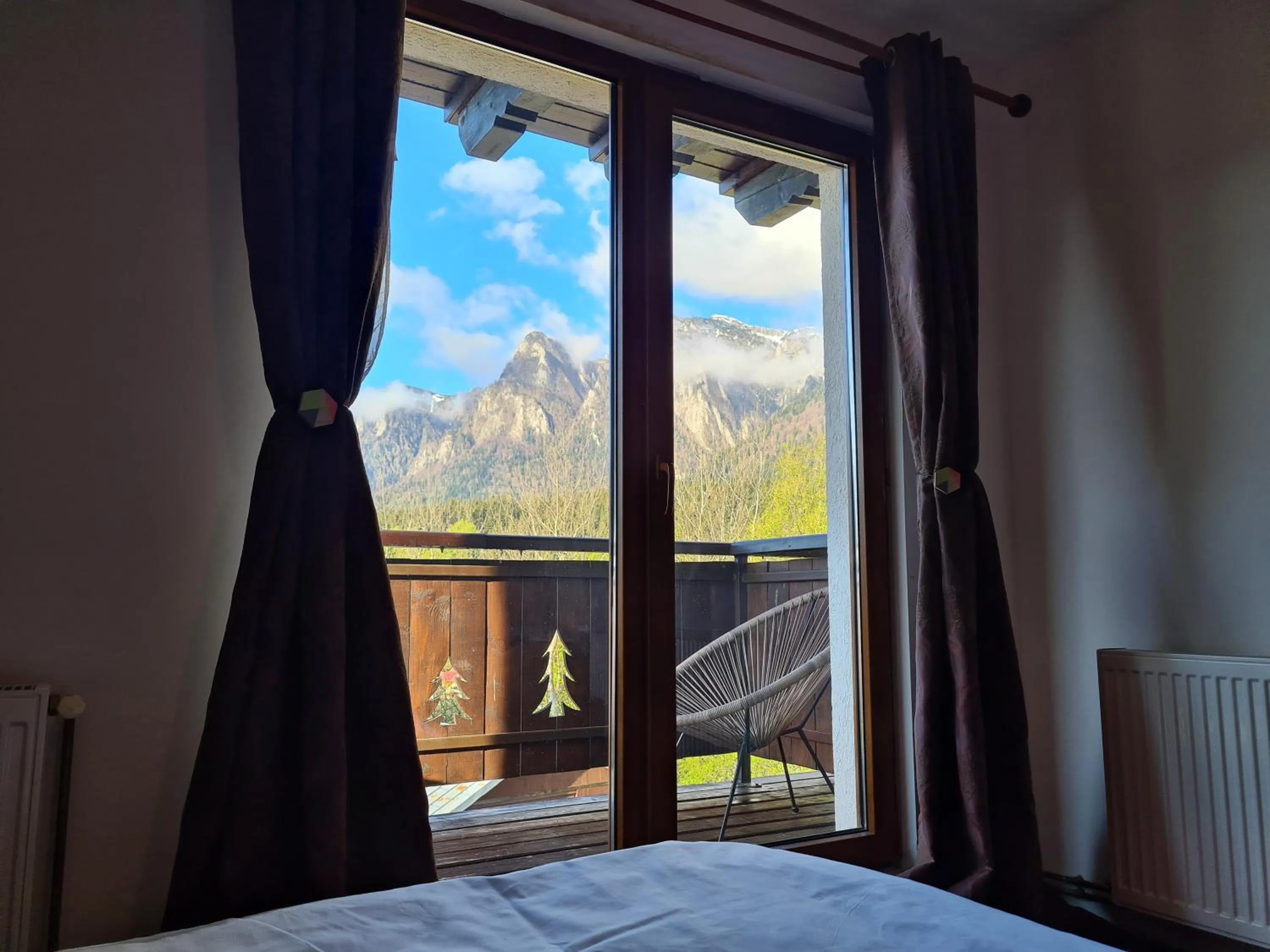 Mountain view in CASA FLORESCU