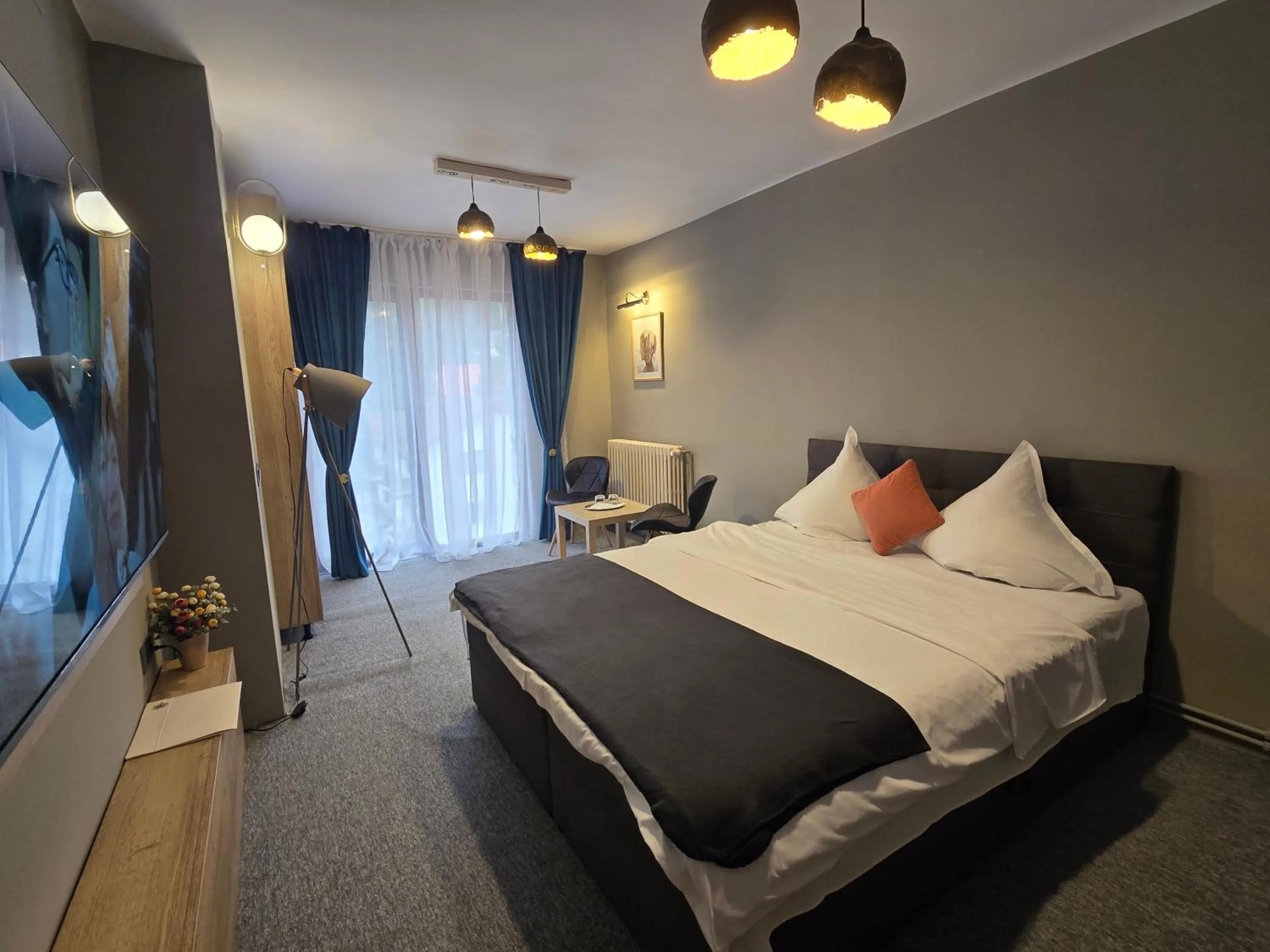 Bed in CASA FLORESCU