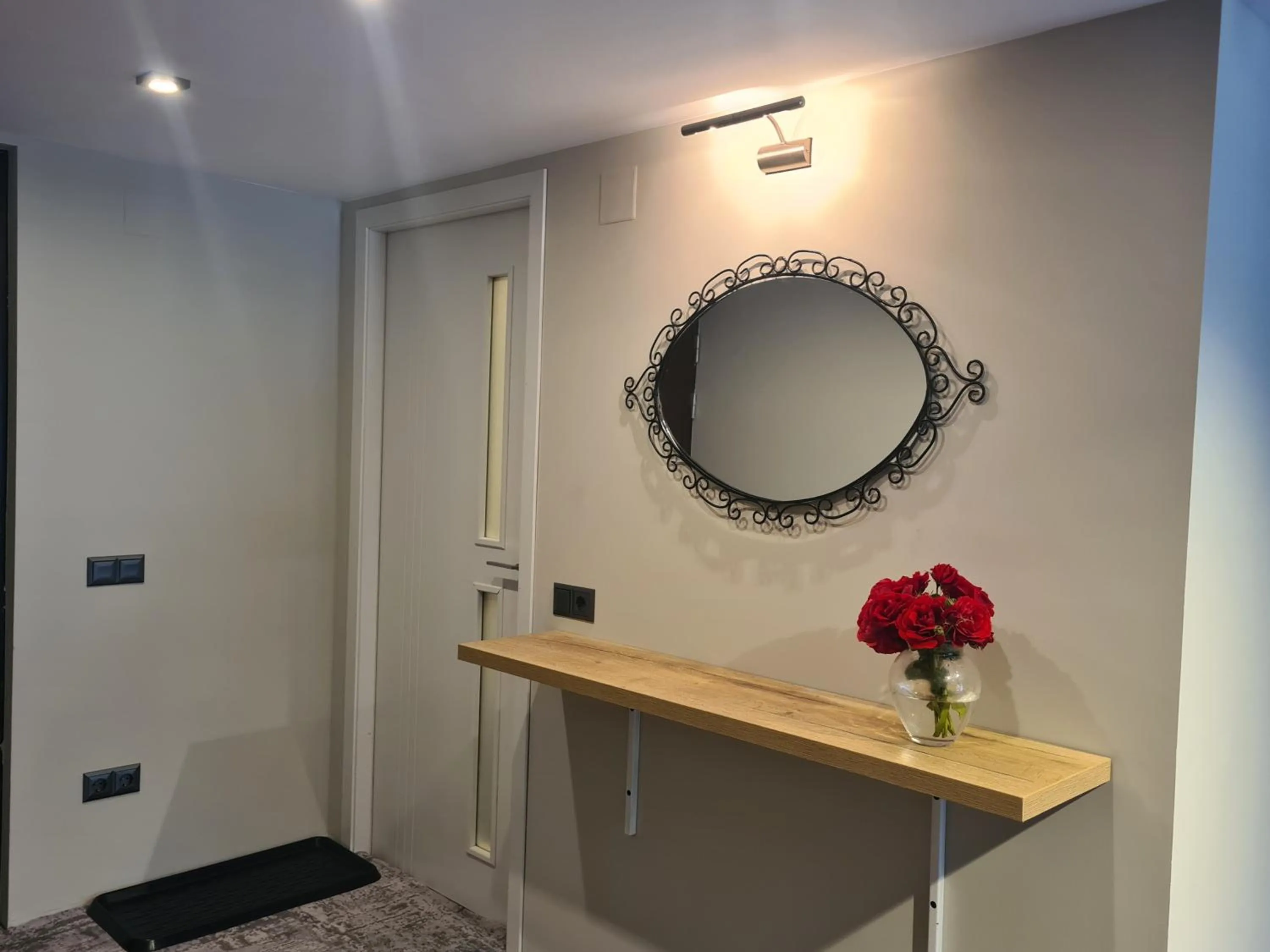 Decorative detail in CASA FLORESCU