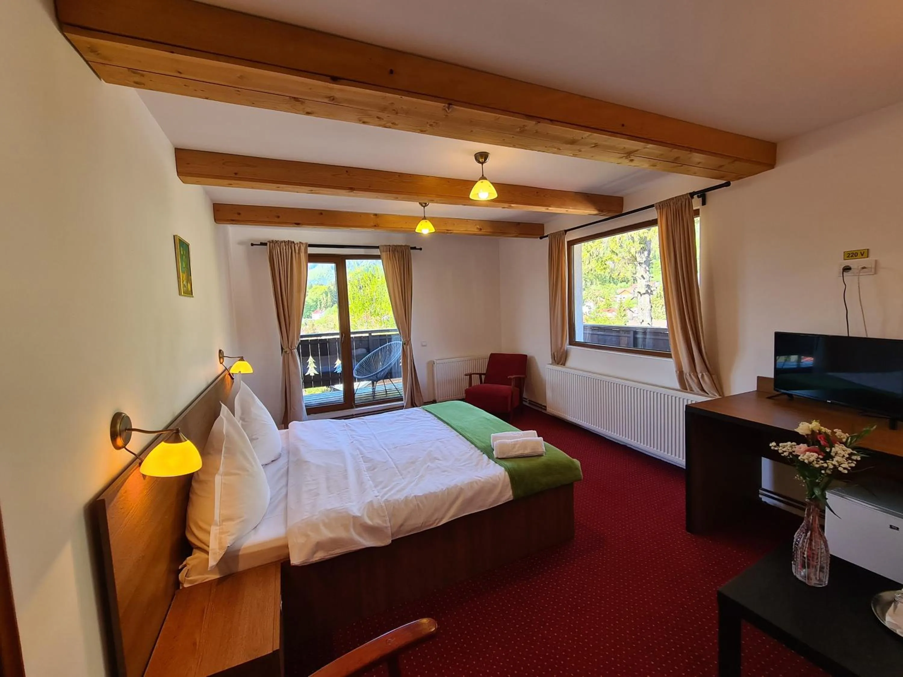 Bed in CASA FLORESCU