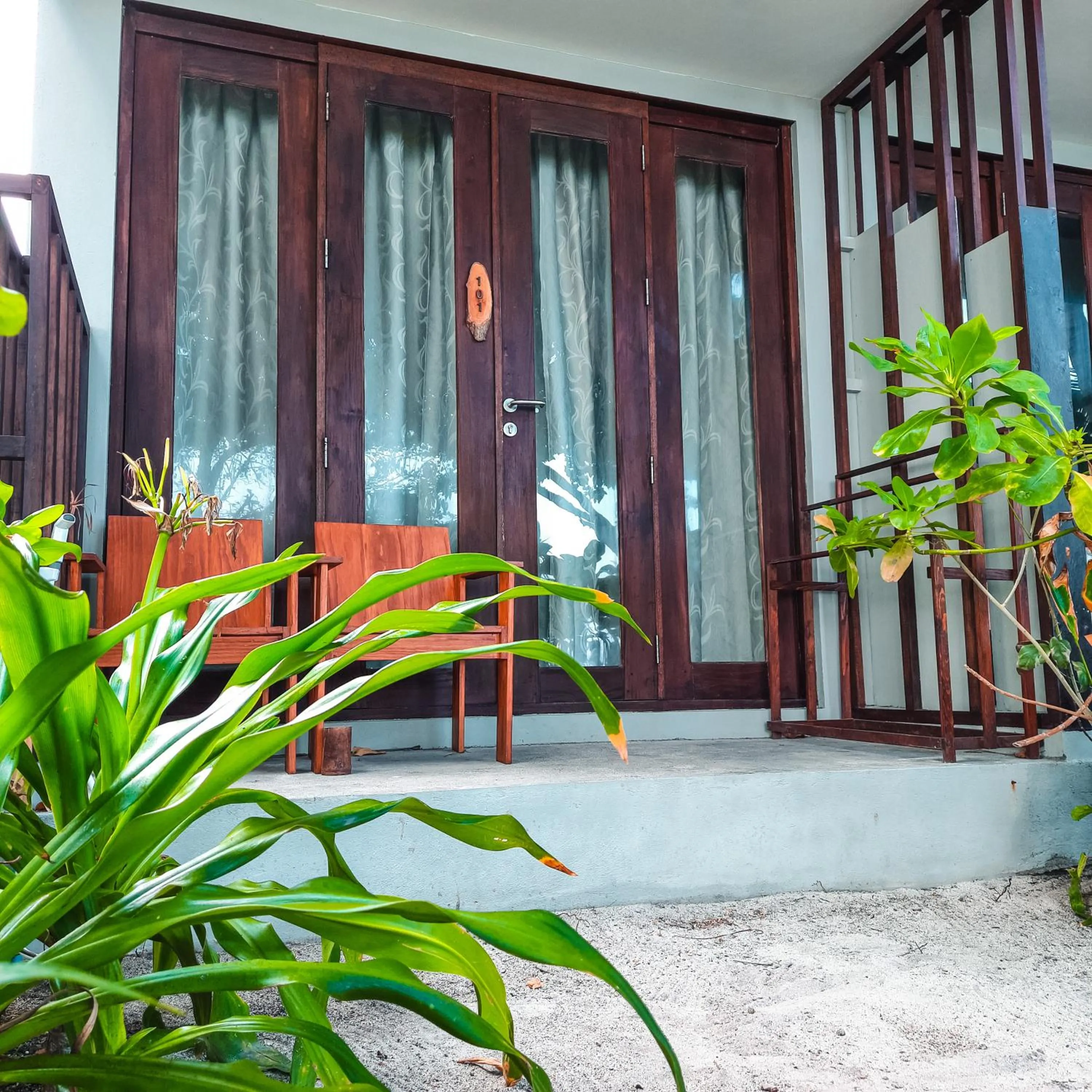 Patio in Thundi Sea View