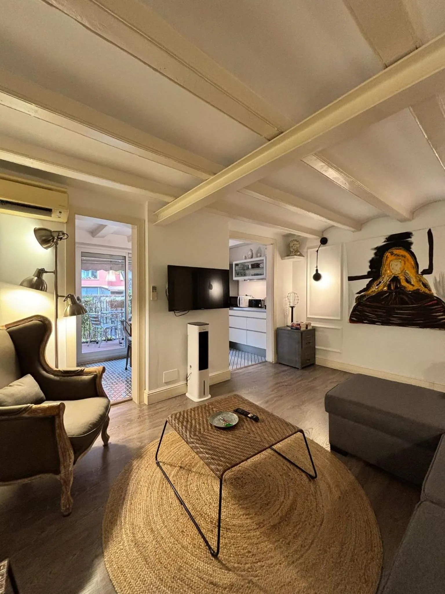 Living room in Rosselló Apartment