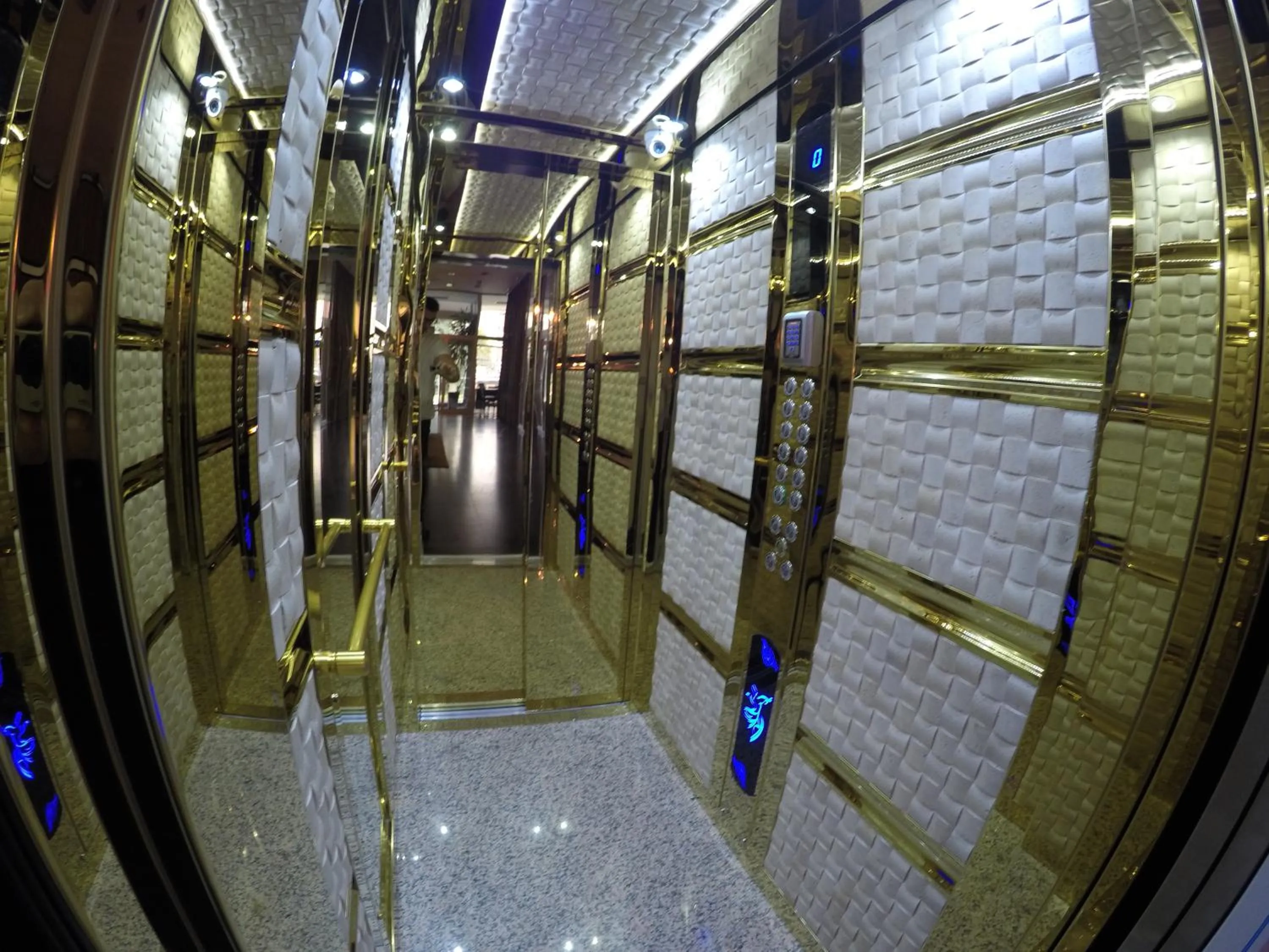 elevator in Business Hotel Prijedor