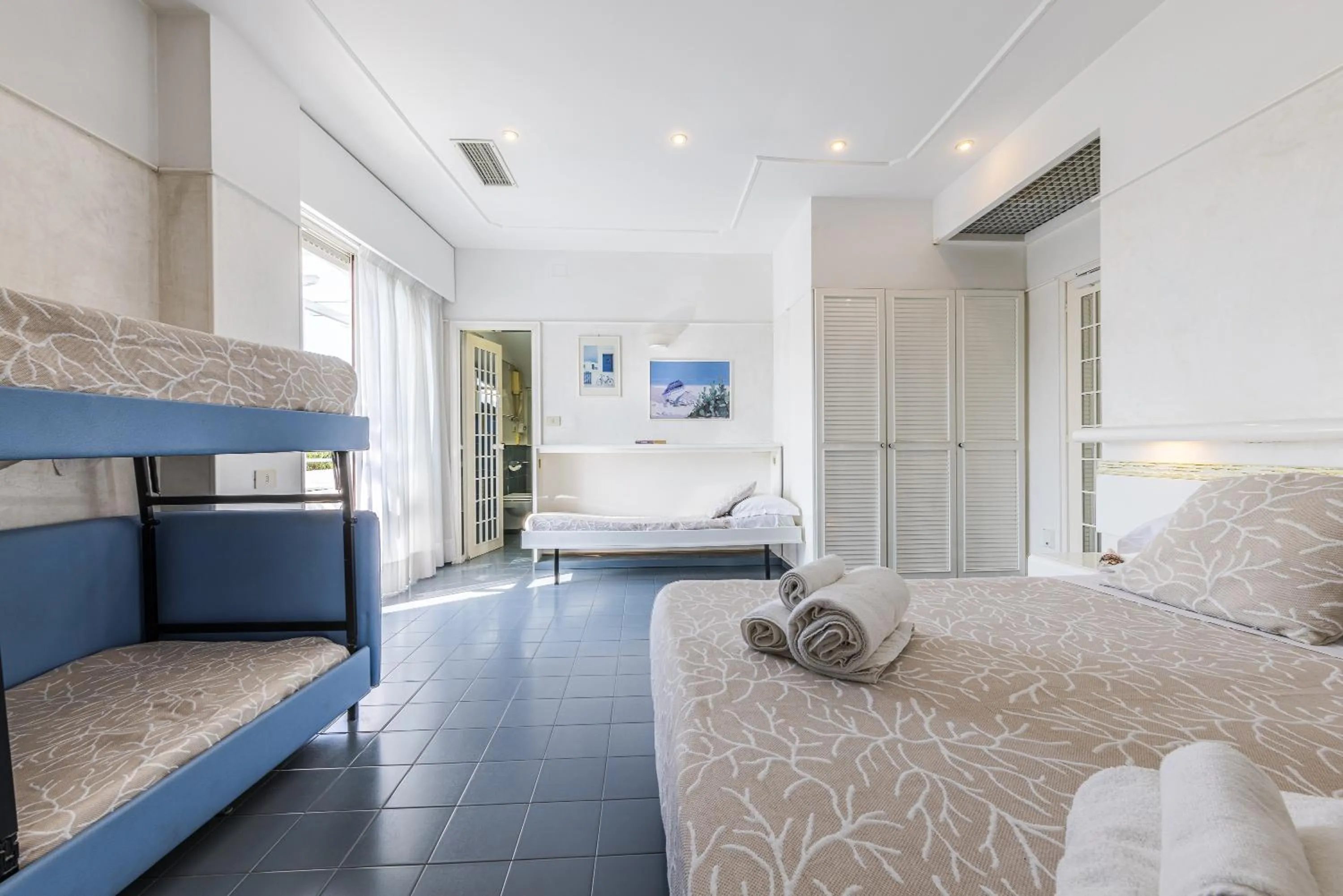 Bed in Hotel Diamond