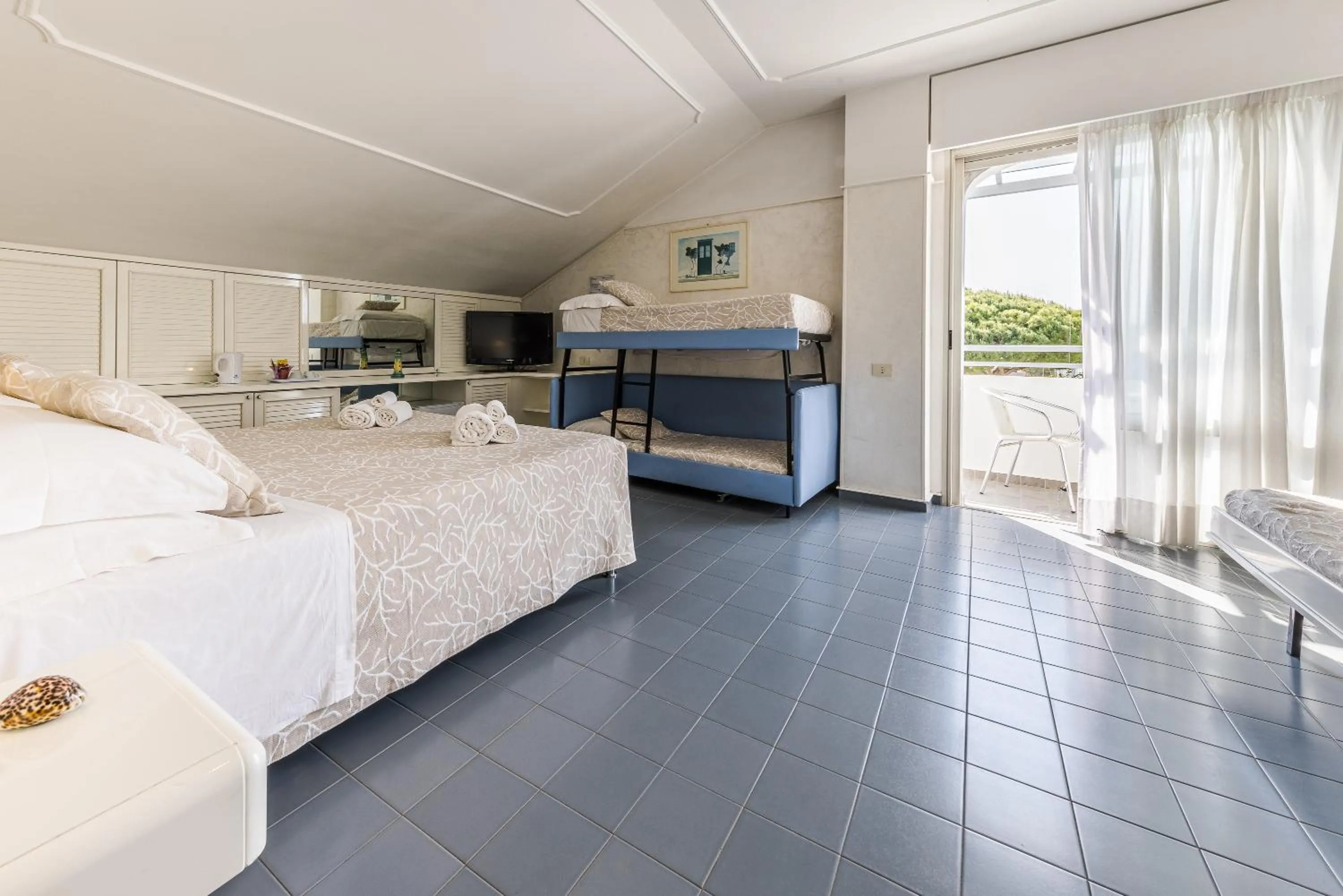 Bed in Hotel Diamond