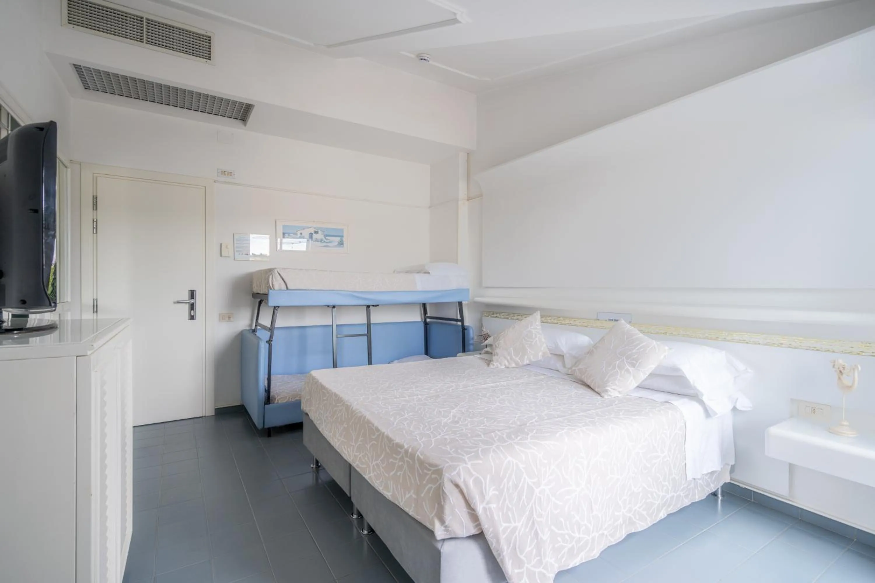 Bedroom in Hotel Diamond