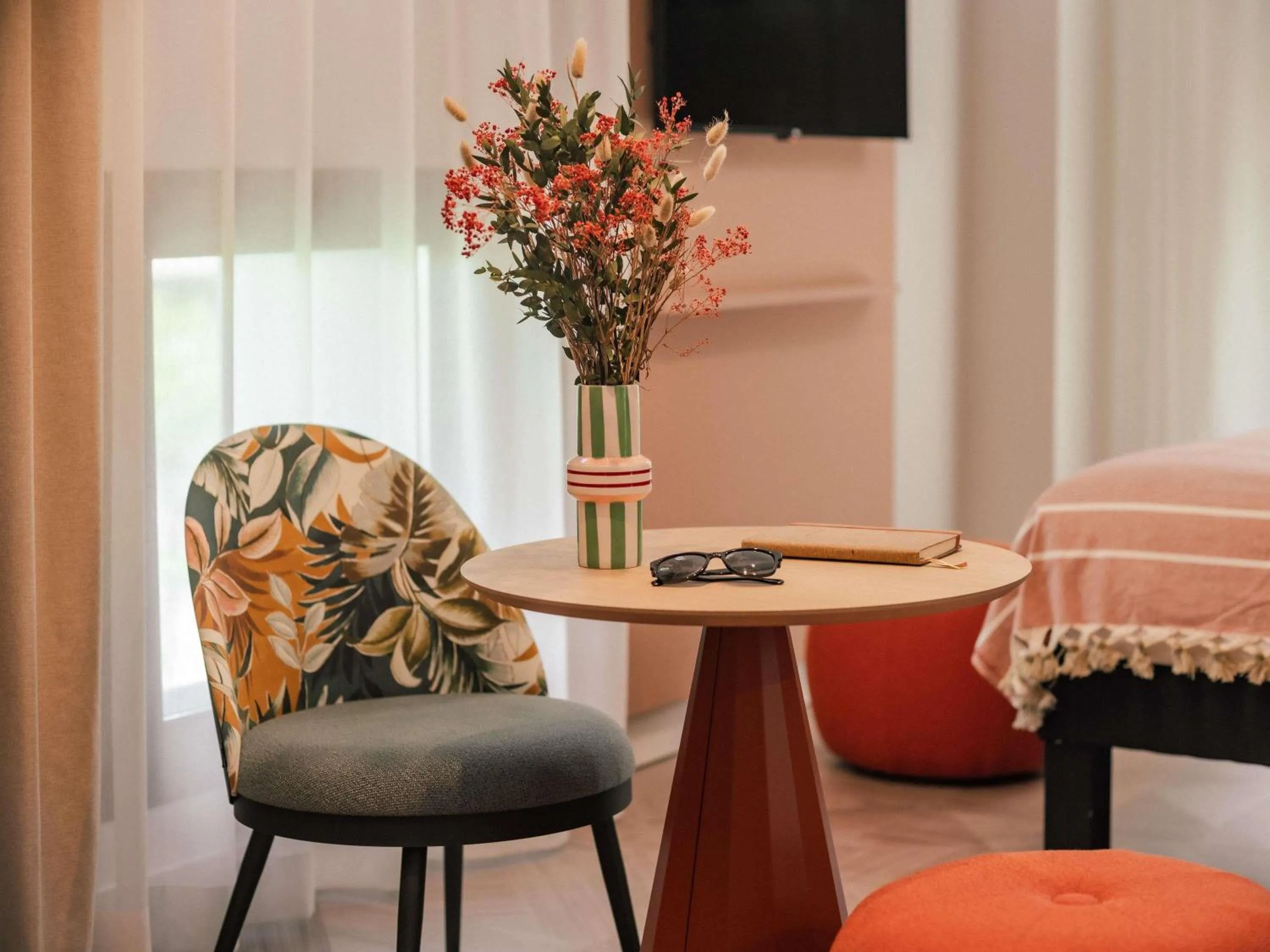 Bedroom in Ibis Styles Sevilla City Santa Justa