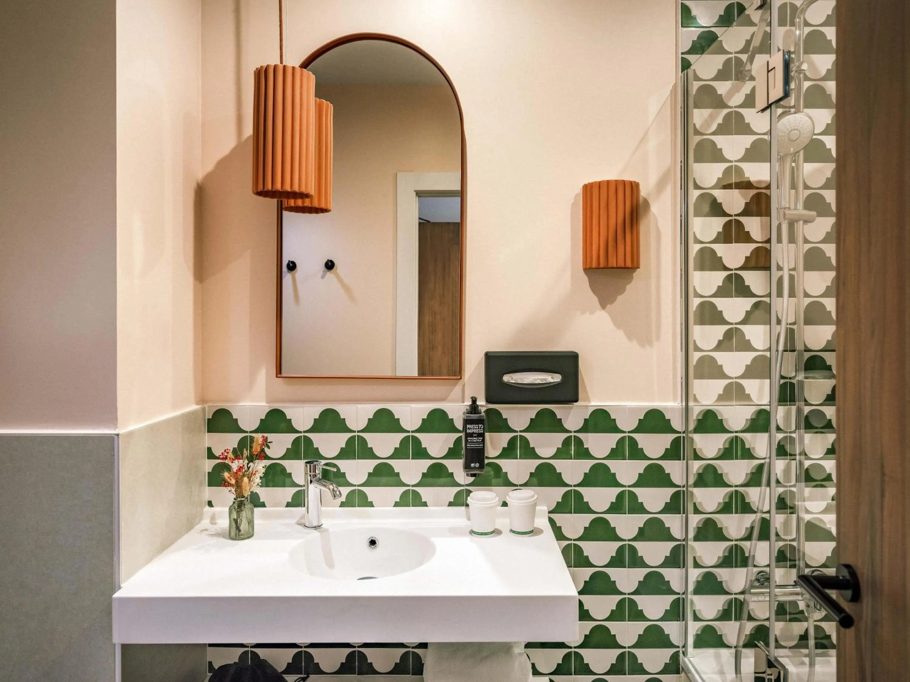 Bedroom in Ibis Styles Sevilla City Santa Justa