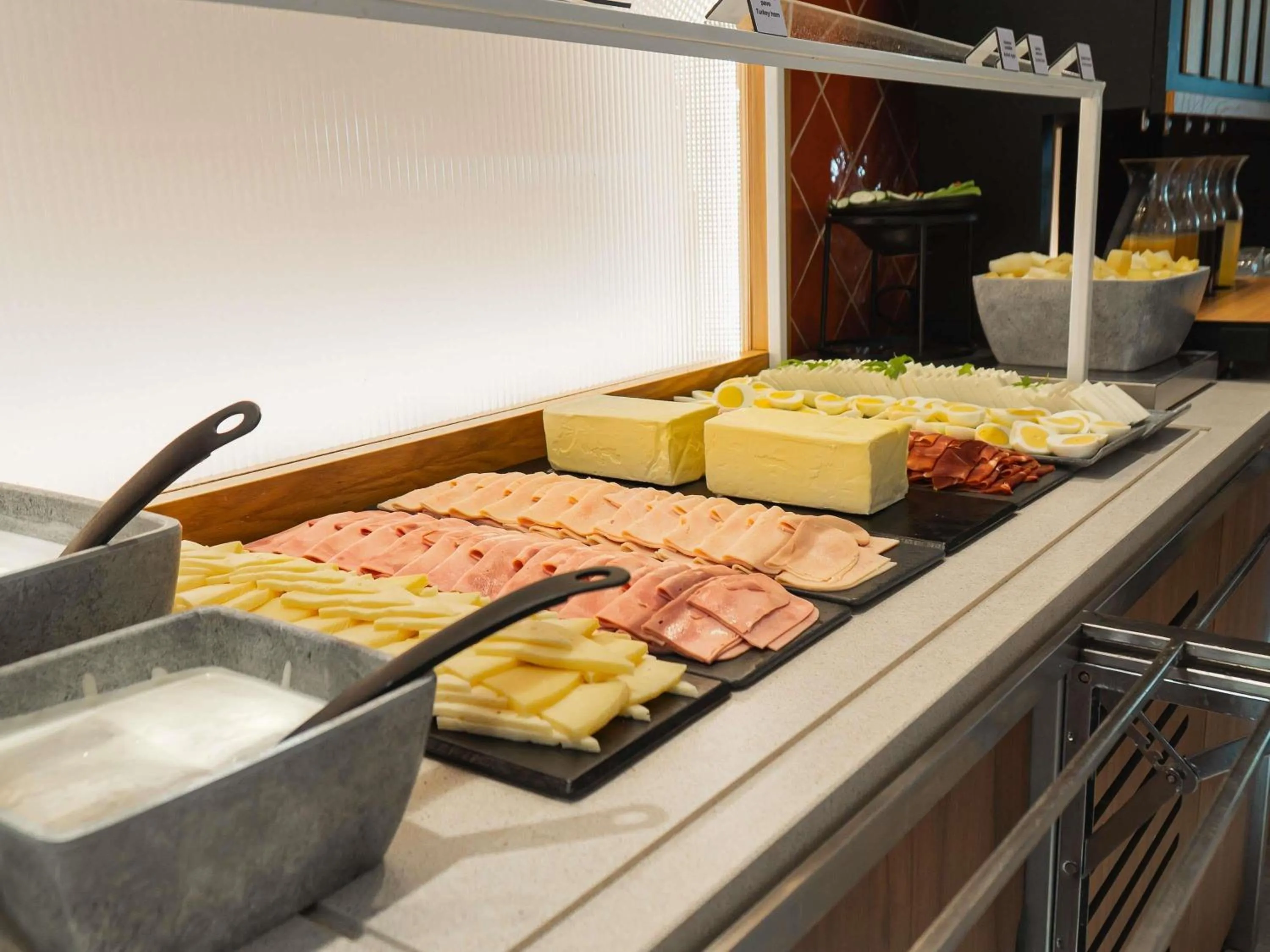 Breakfast in Ibis Styles Sevilla City Santa Justa