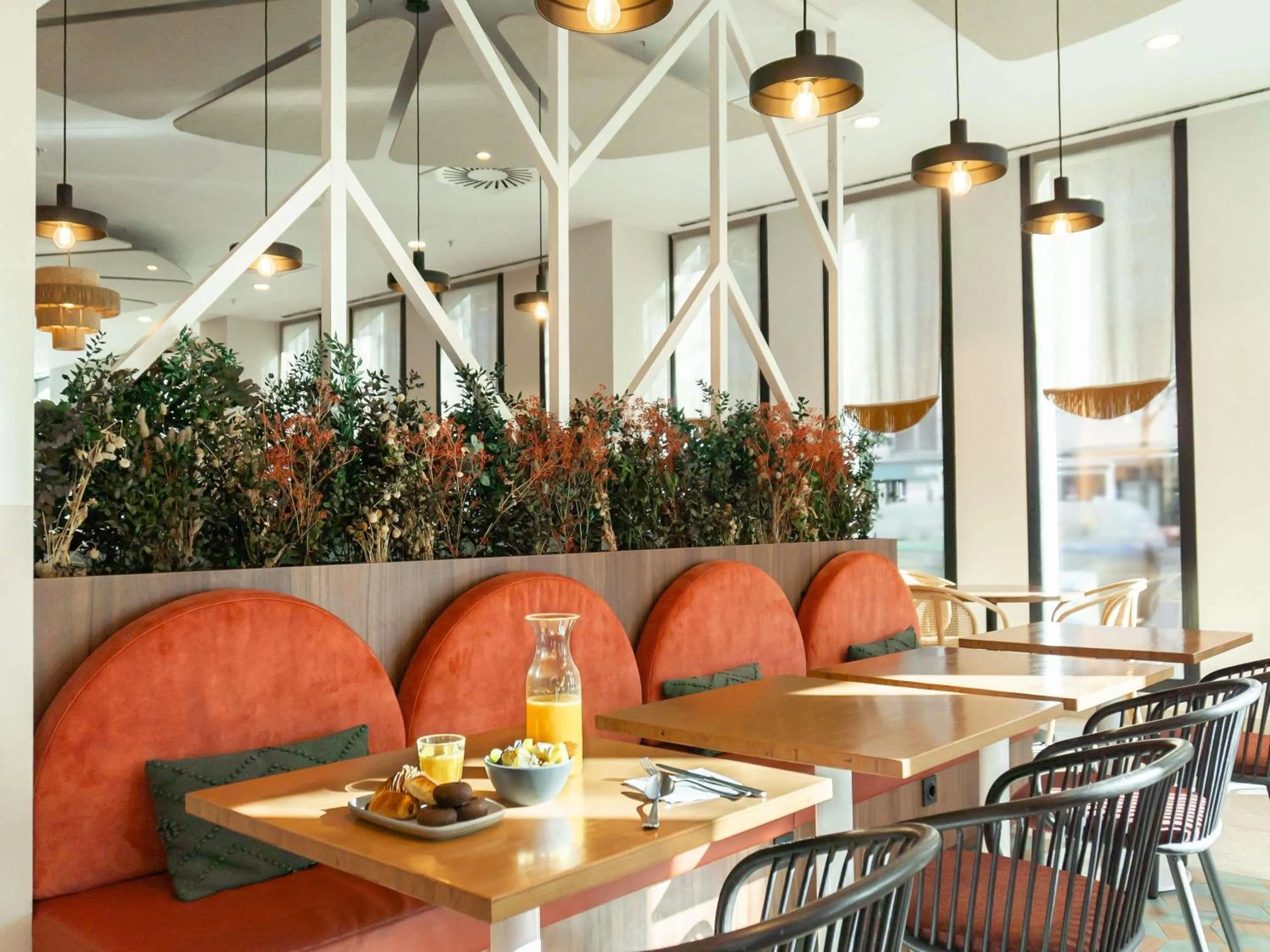 Breakfast in Ibis Styles Sevilla City Santa Justa