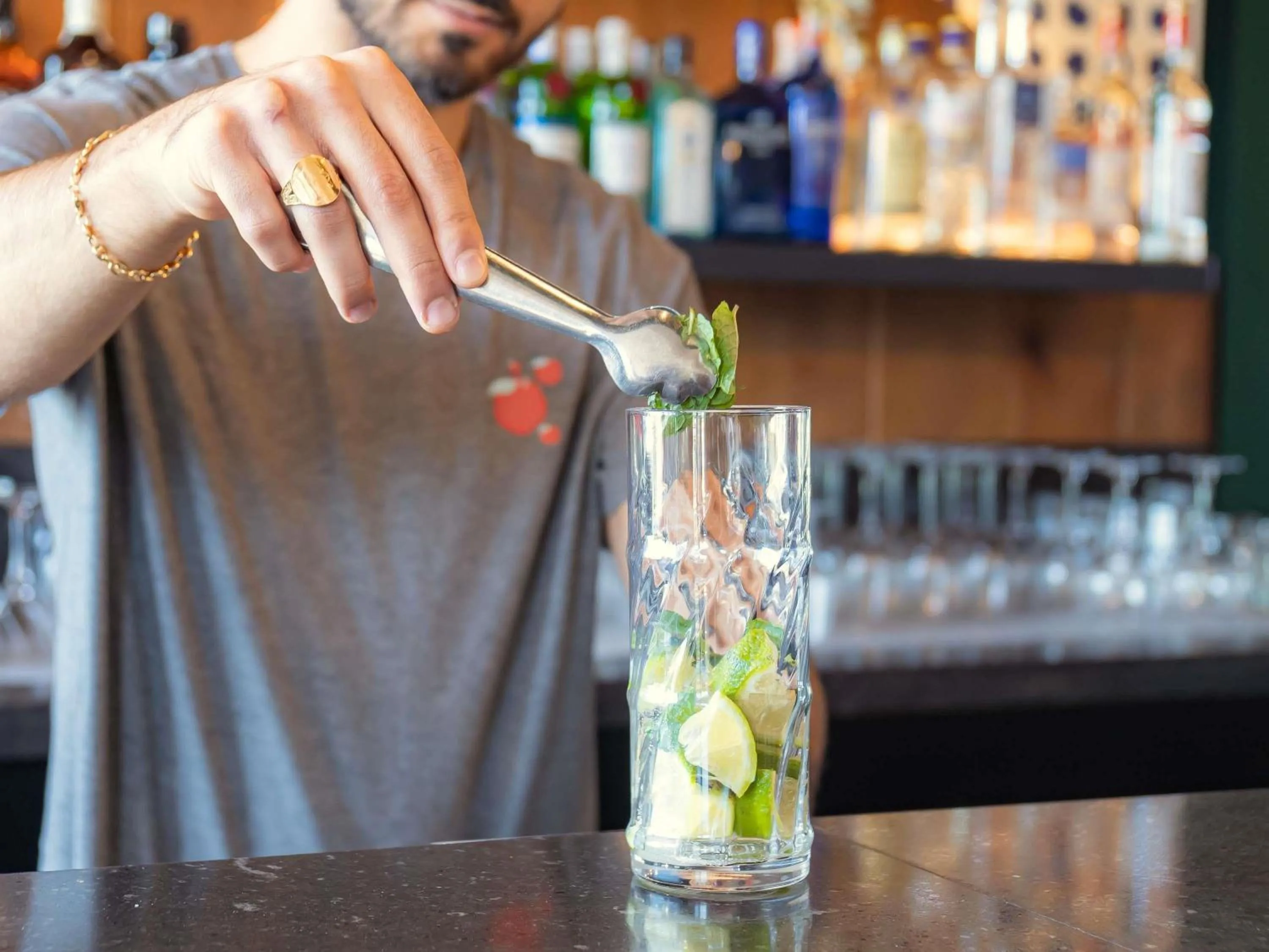 Lounge or bar in Ibis Styles Sevilla City Santa Justa