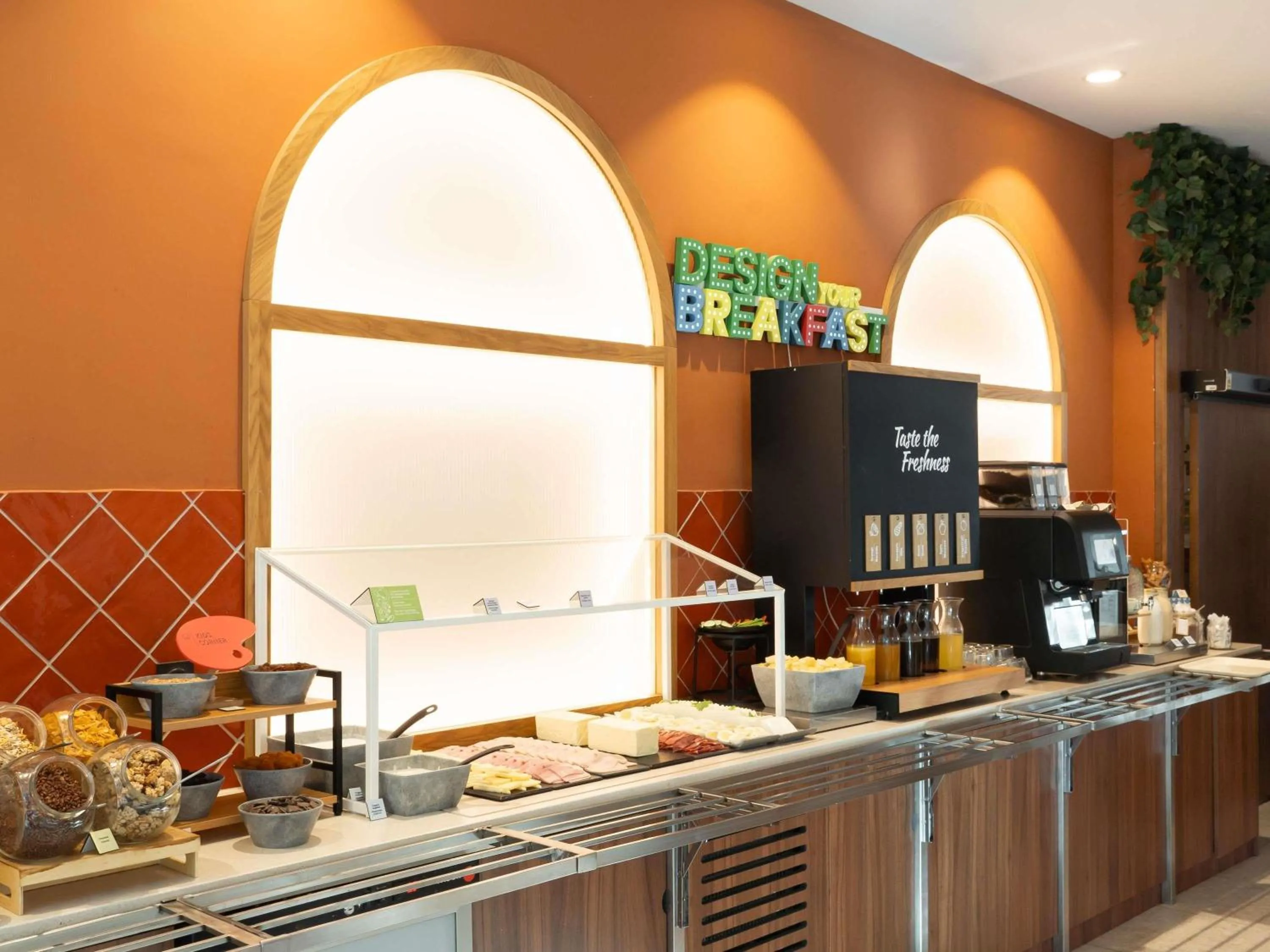 Breakfast in Ibis Styles Sevilla City Santa Justa