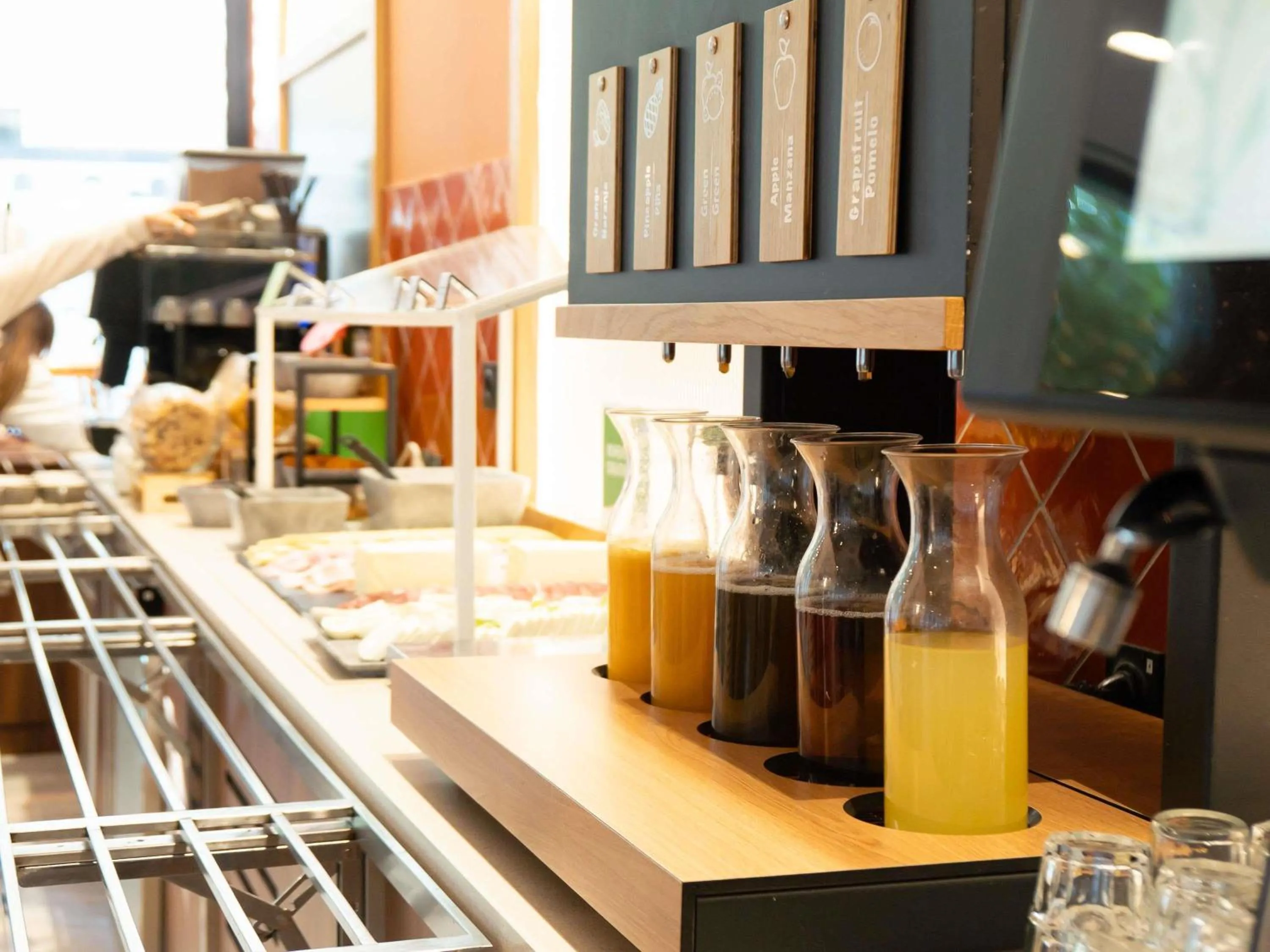 Breakfast in Ibis Styles Sevilla City Santa Justa